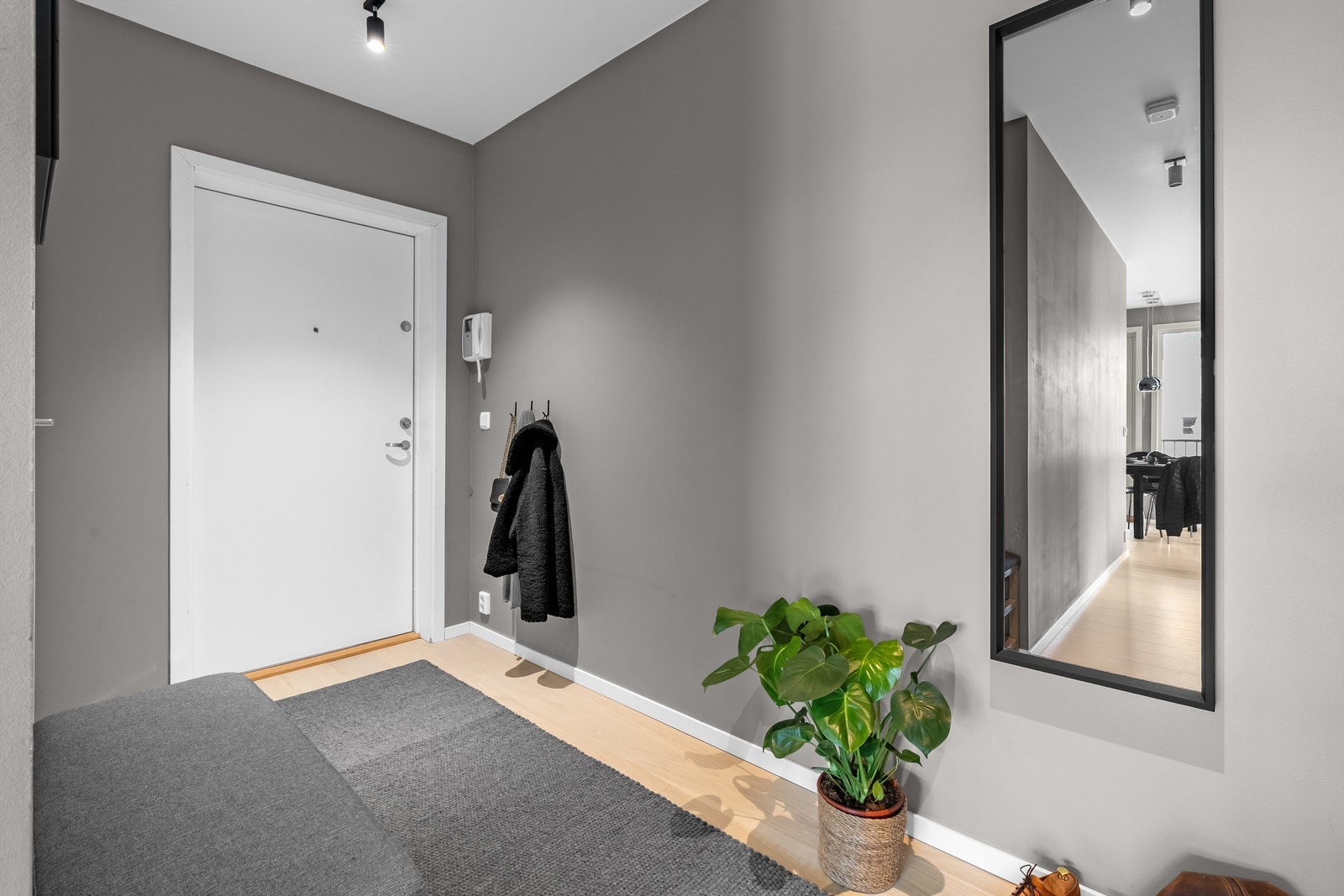 Enkel adkomst med heis opp til 4.etg. Galleribilde