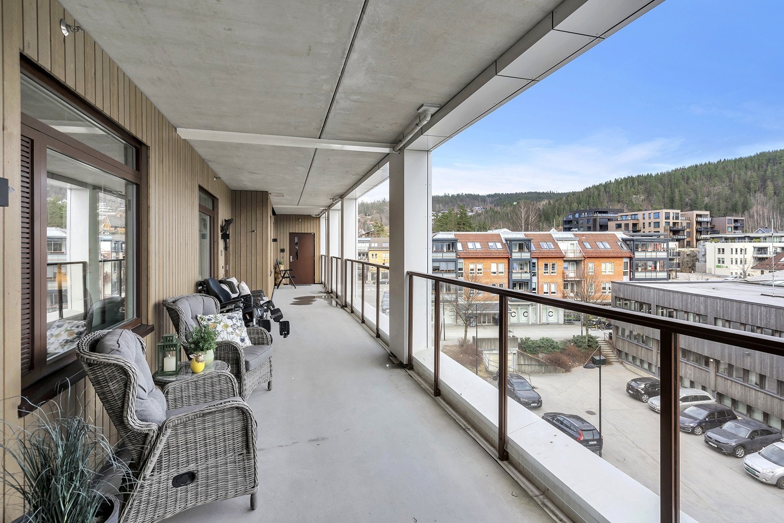 Egen uteplass ved inngangsparti Galleribilde