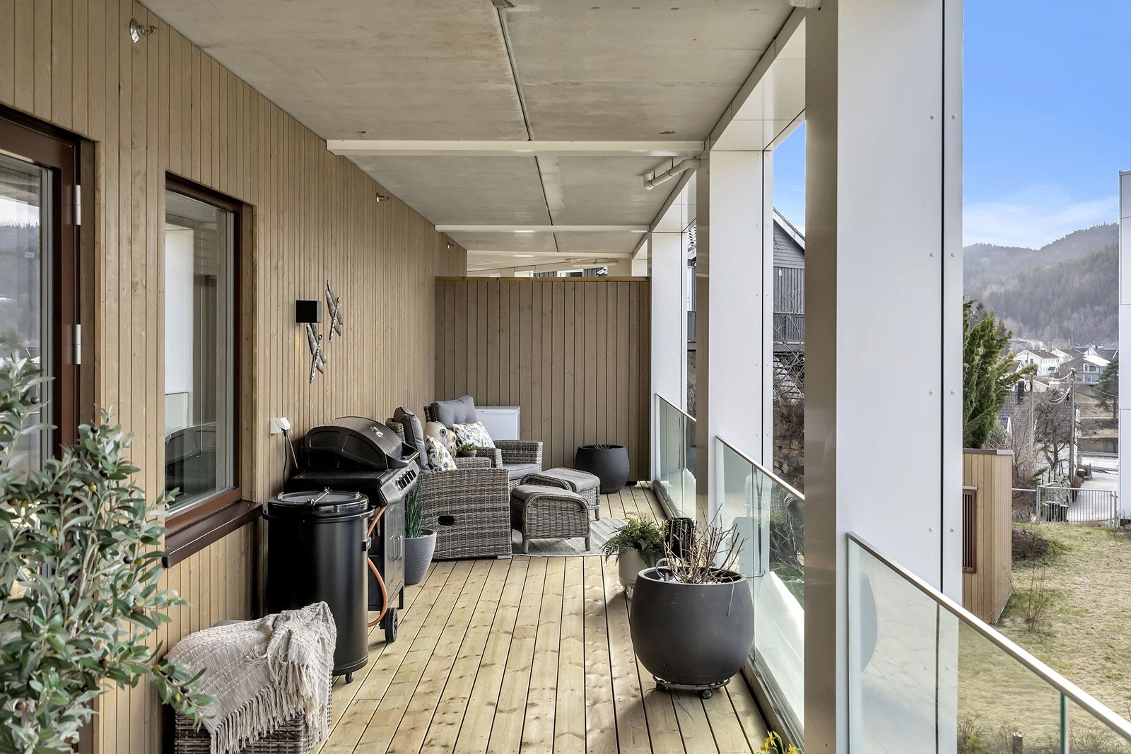 Stor terrasse Galleribilde