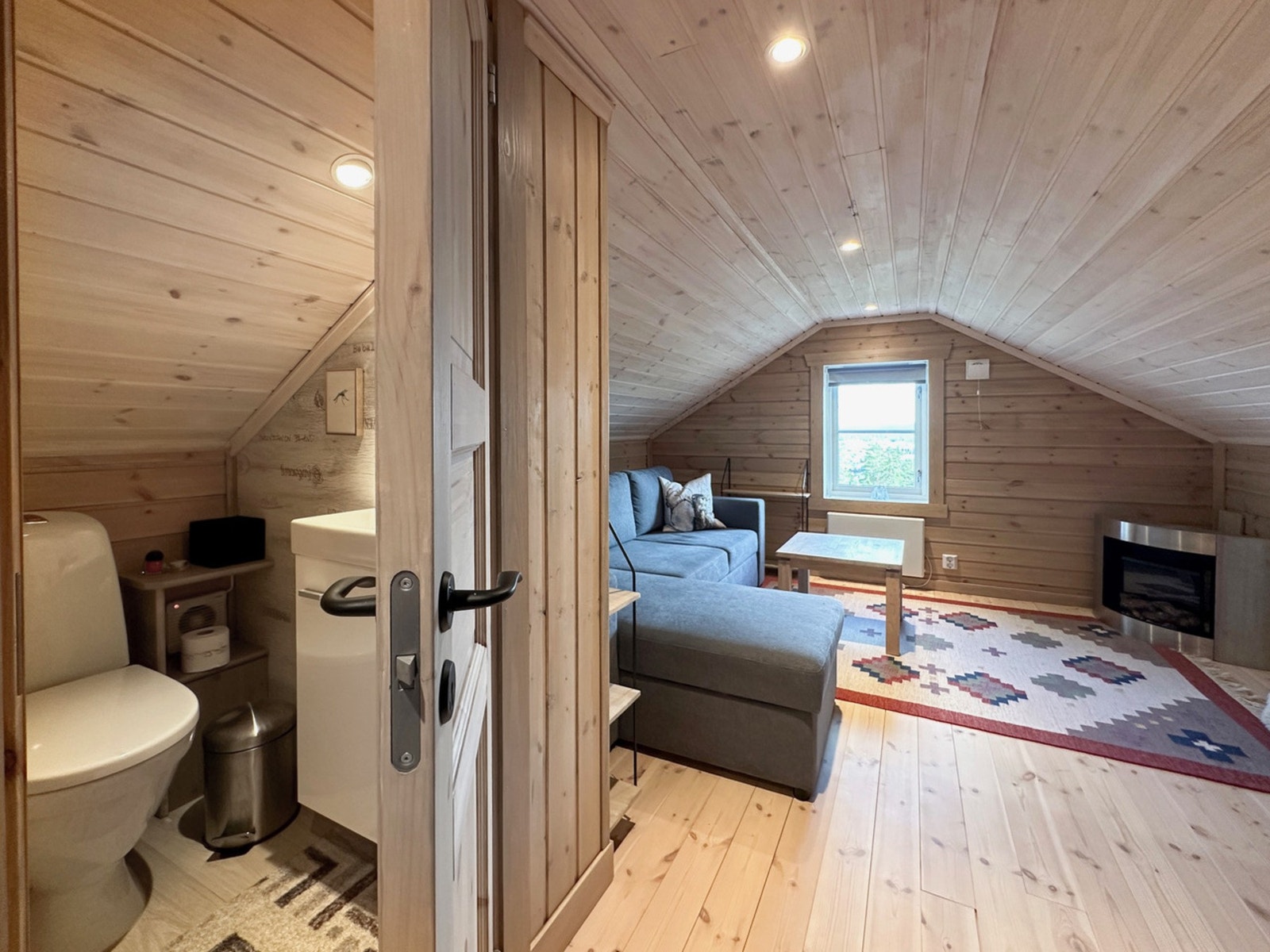 Hemsen har et eget toalettrom. Galleribilde