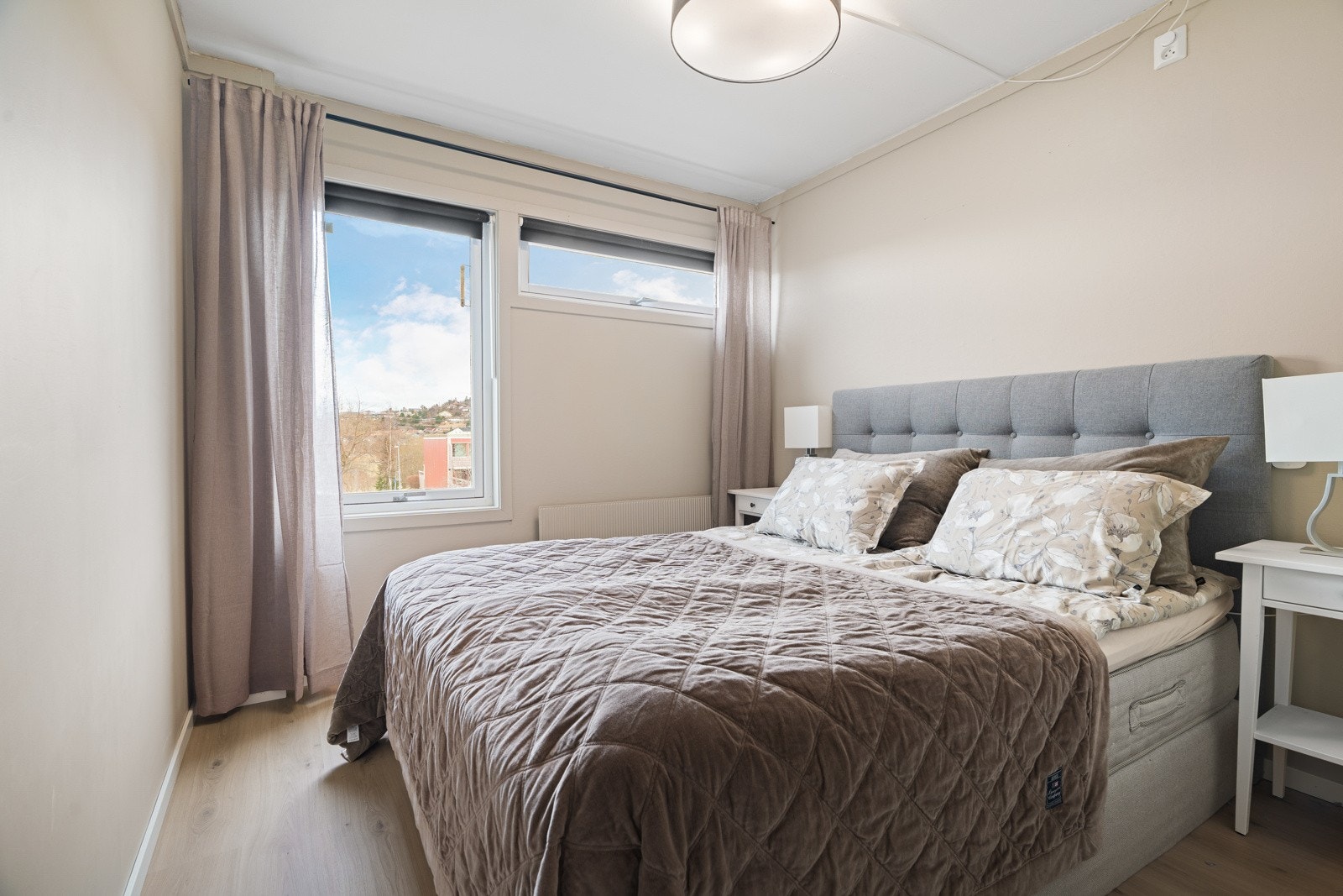 Hovedsoverom på ca. 9 kvm Galleribilde