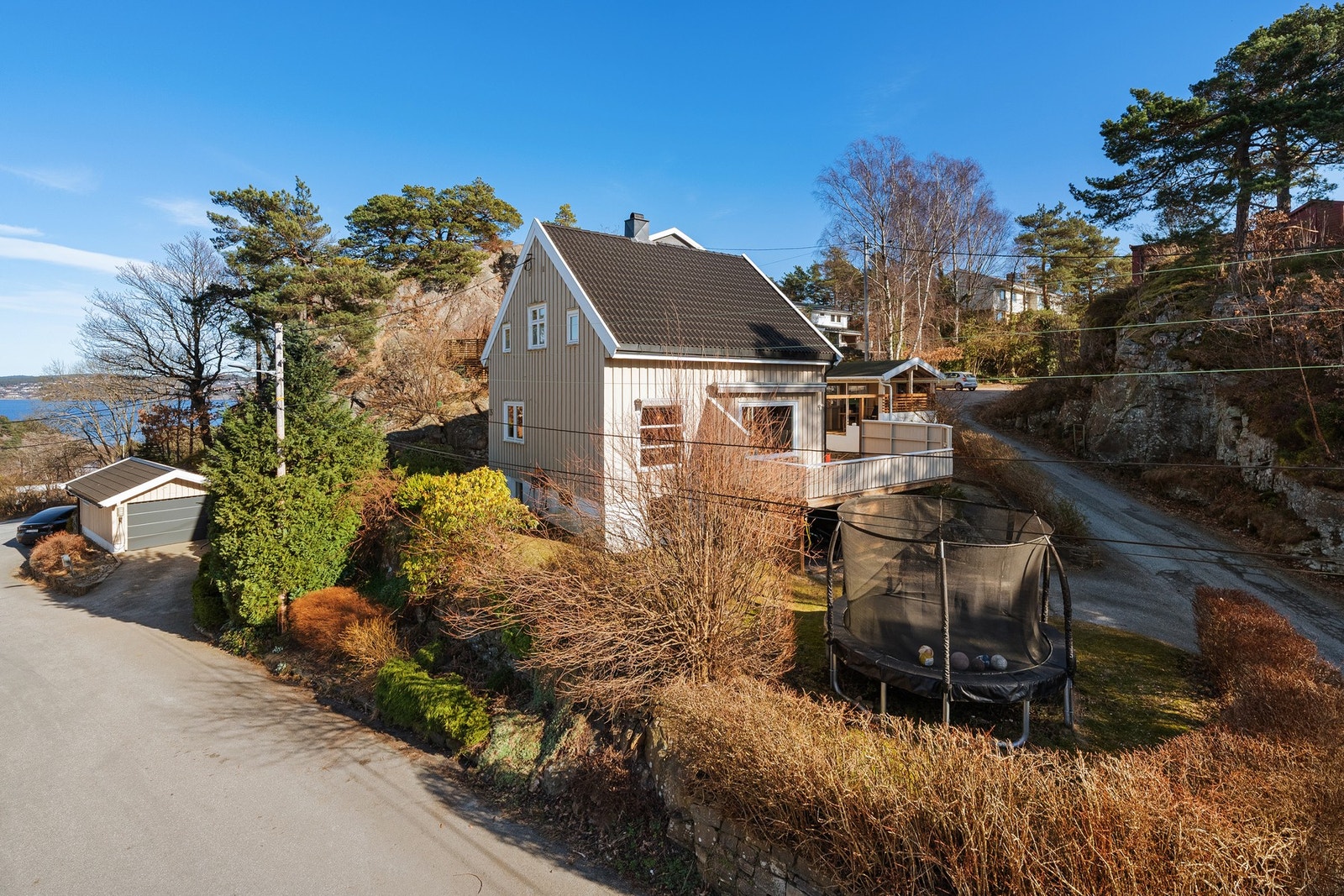 Her bor en sentralt til byen og allikevel med følelsen av å bo landlig Galleribilde