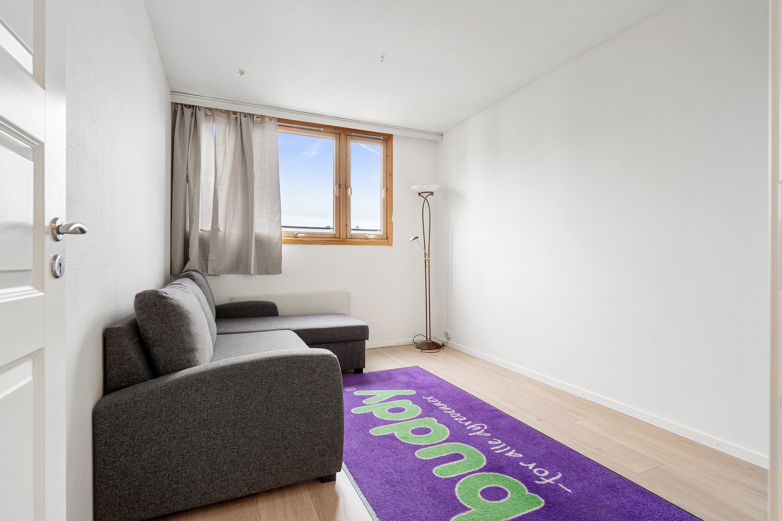 Soverom på 10,7m². Galleribilde