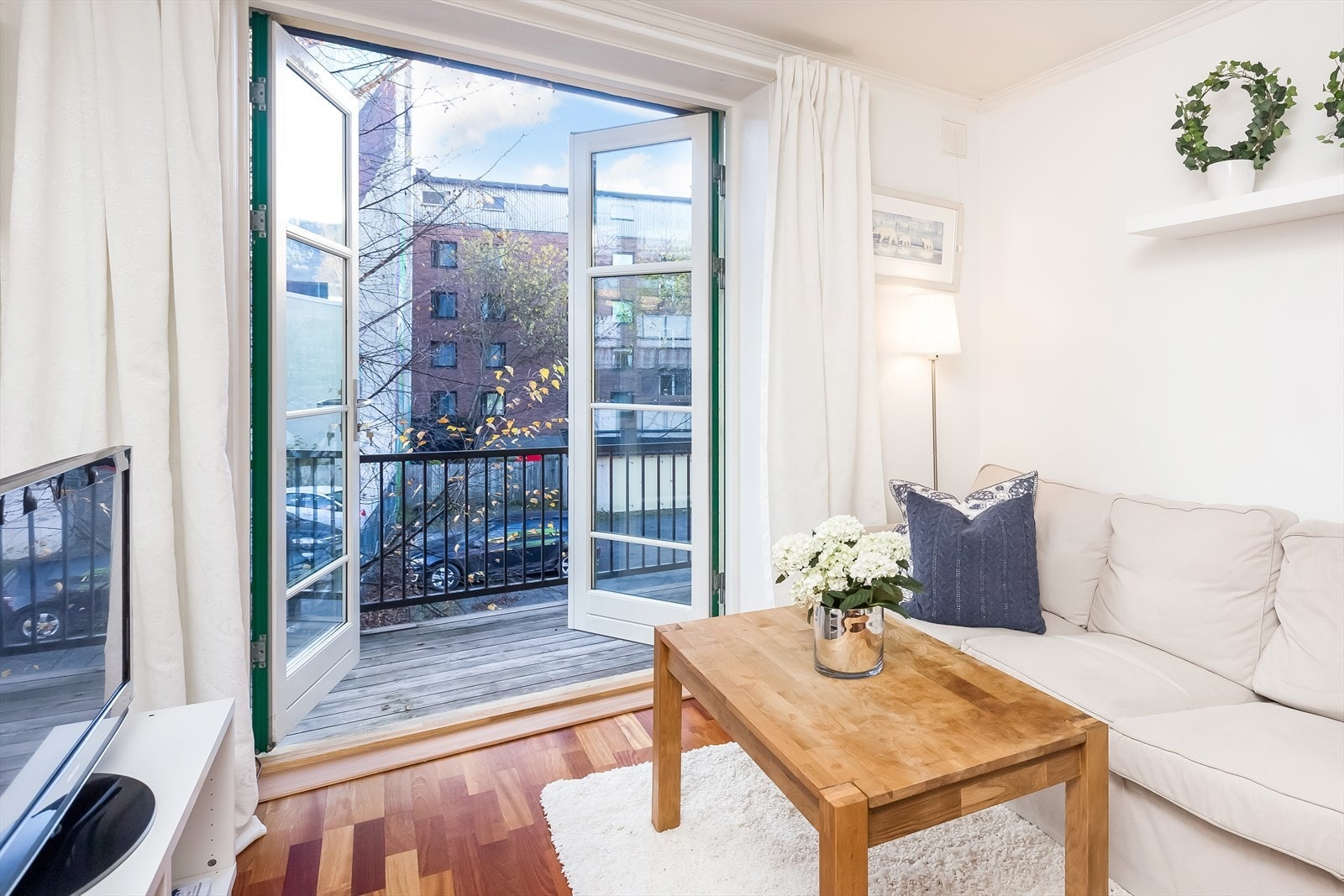 En trivelig, tiltalende og arealeffektiv 3-roms med egen balkong. Galleribilde