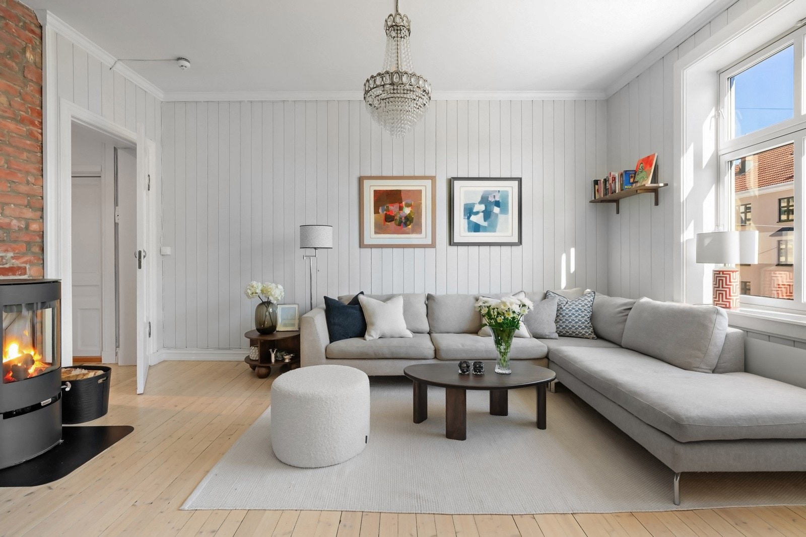 2(3)-roms bygårdsleilighet med vakre, originale detaljer. Galleribilde