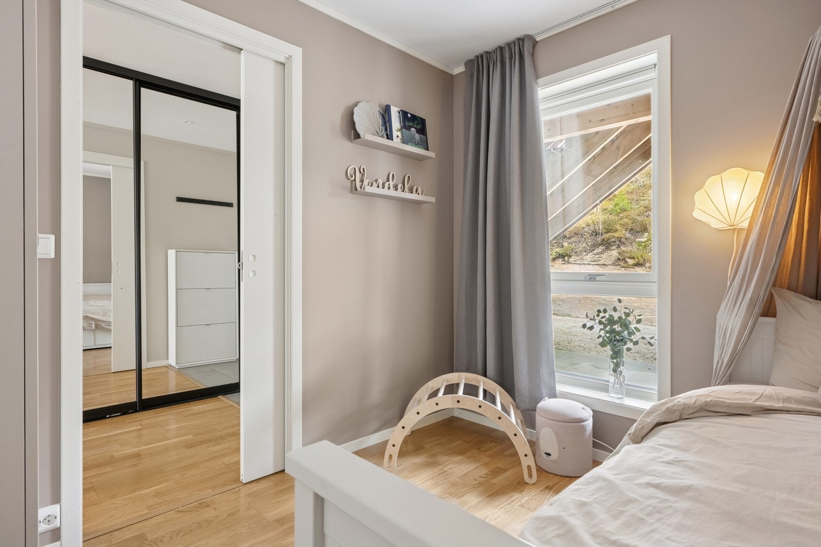 Soverom Galleribilde