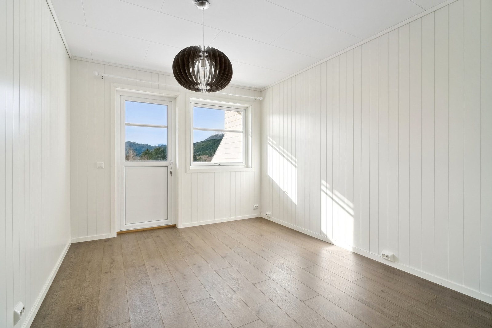 Her er det plass til dobbeltseng og garderobe om ønskelig. Galleribilde