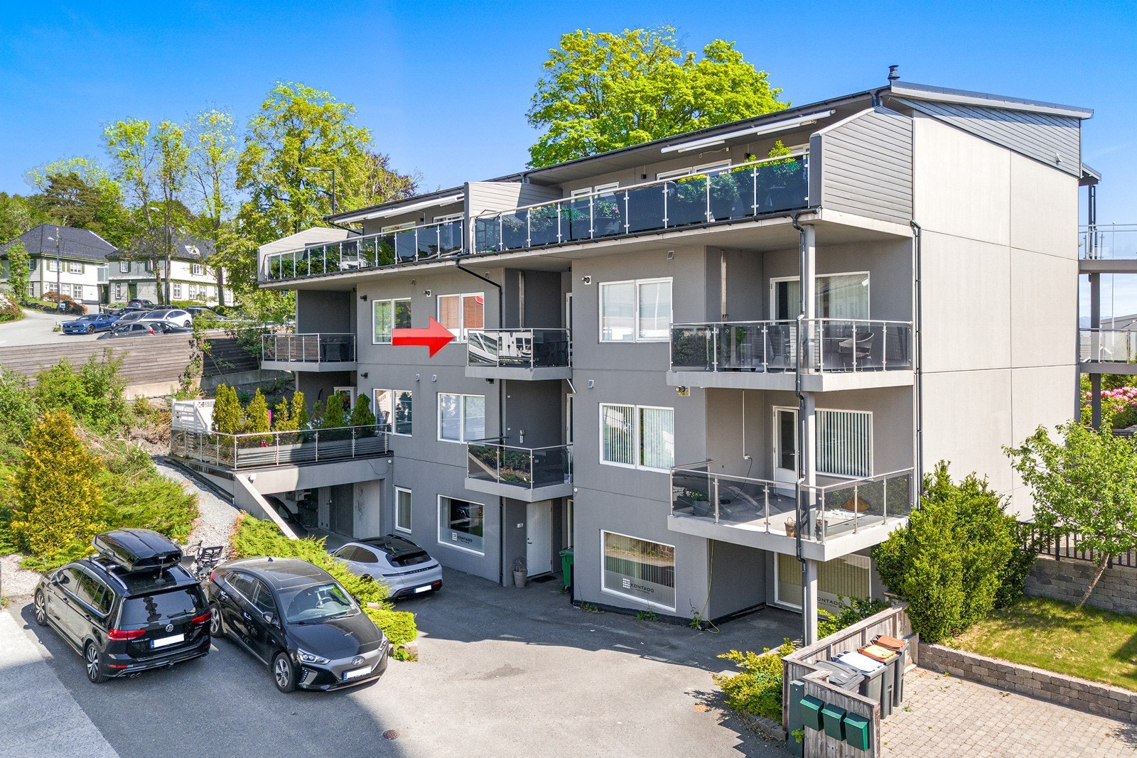 Velkommen til Jens Hystadvegen 13 presentert av Eiendomsmegler Vest v/Ove Sagenes Galleribilde