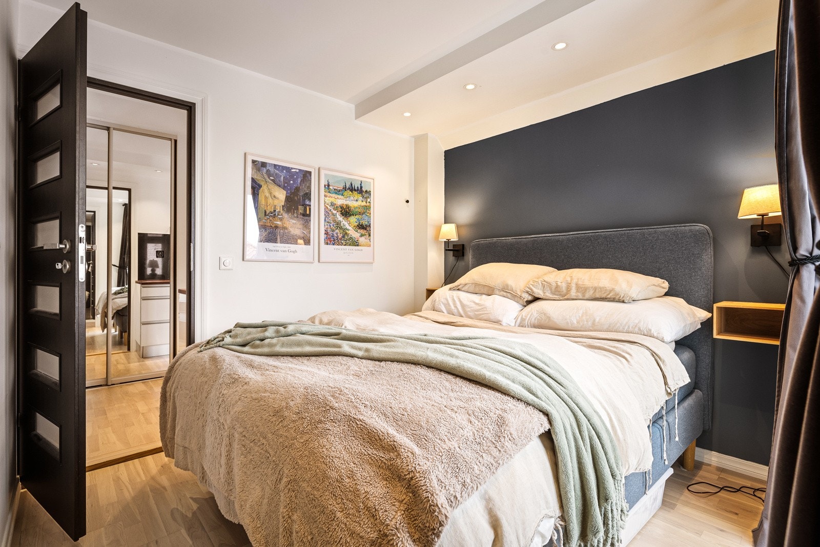 - Soverommet er av god størrelse på ca. 10 kvm - Galleribilde