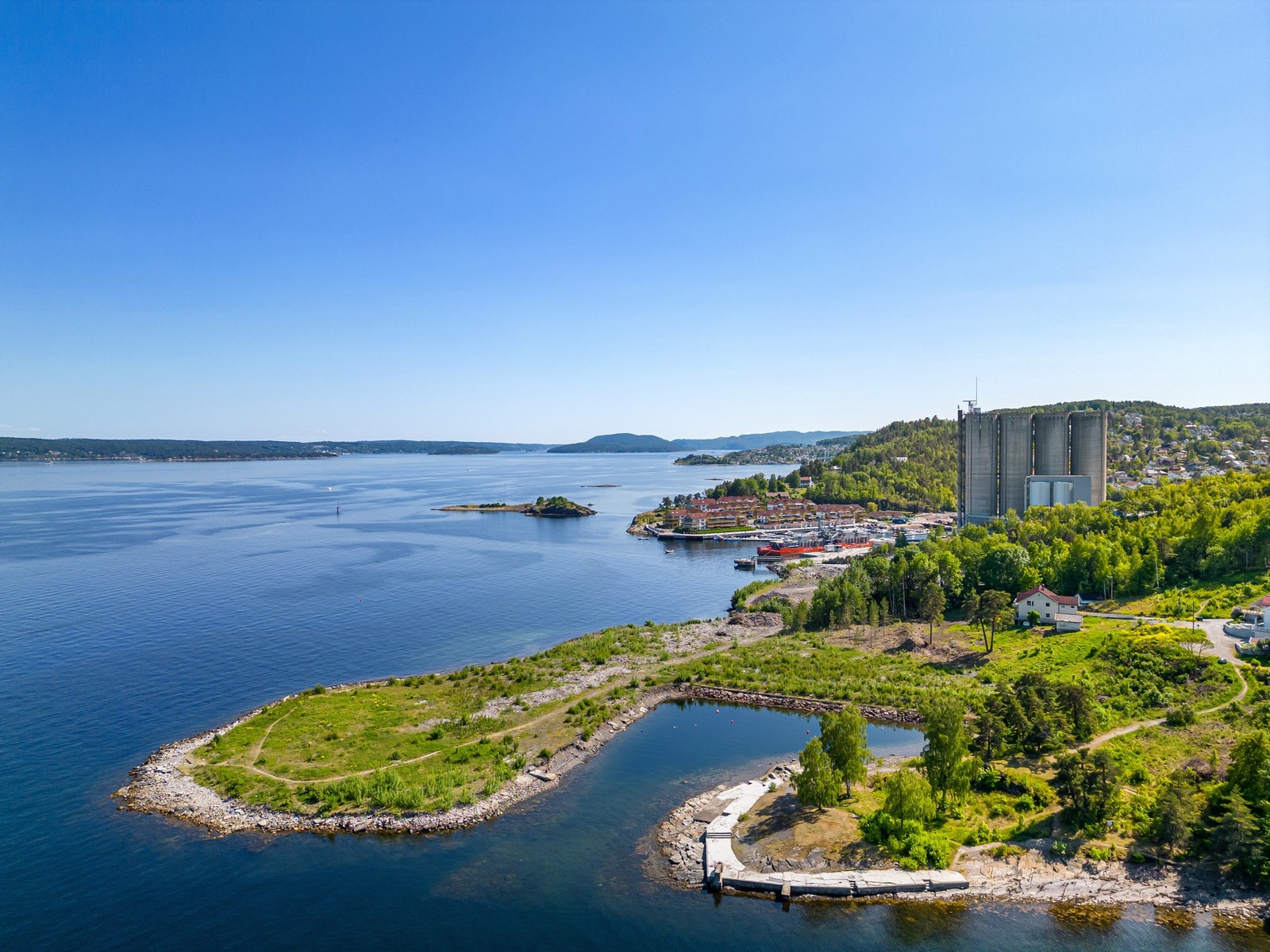 Du har badeplasser, og mange steder der det er fint å ta en rast og se utover Oslofjorden. Galleribilde