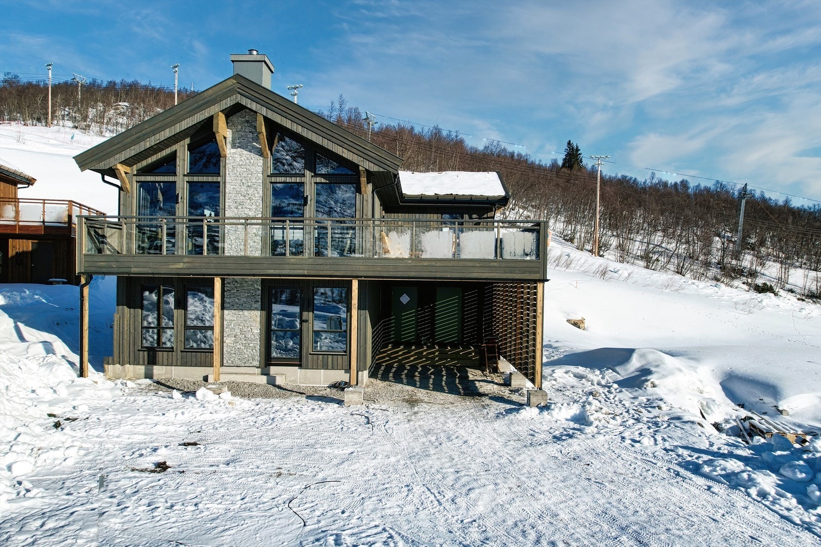 287439_DJI_0341.jpg Galleribilde