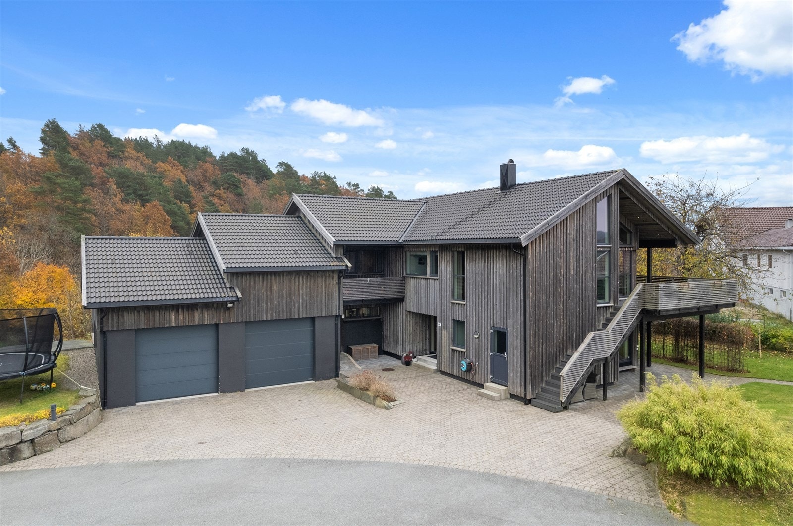 Boplikten har i Lindesnes kommune blitt opphevet, det er dermed ingen boplikt for eiendommen Galleribilde