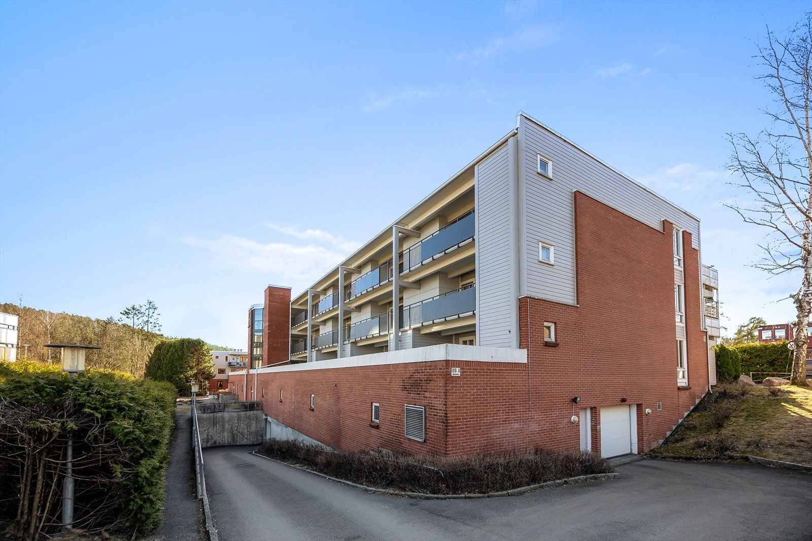 Beliggenheten rett ved Østmarka gir deg et flott utgangspunkt for å benytte marka året gjennom Galleribilde