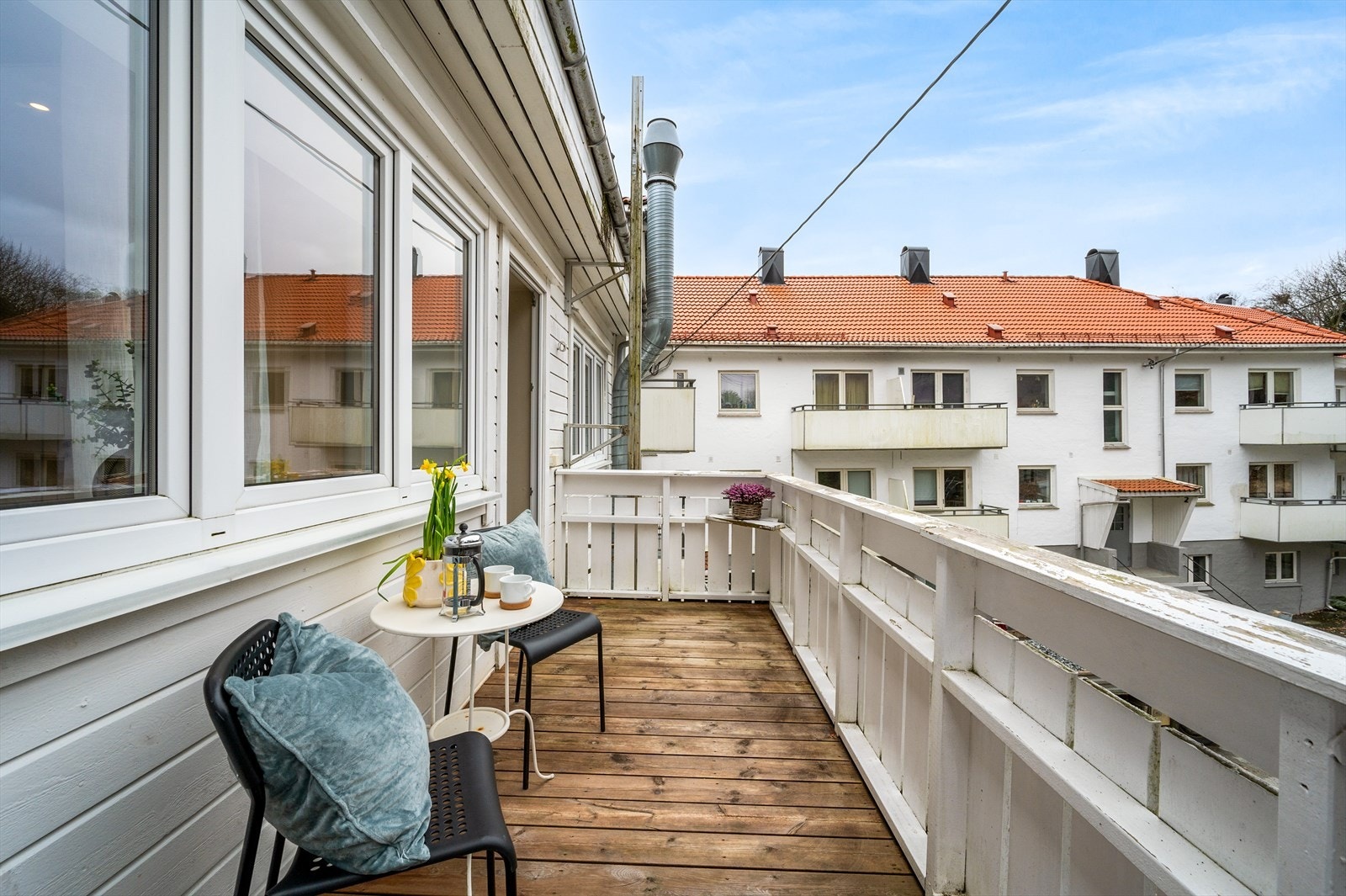 - Balkongen måler 5,8m² - Galleribilde