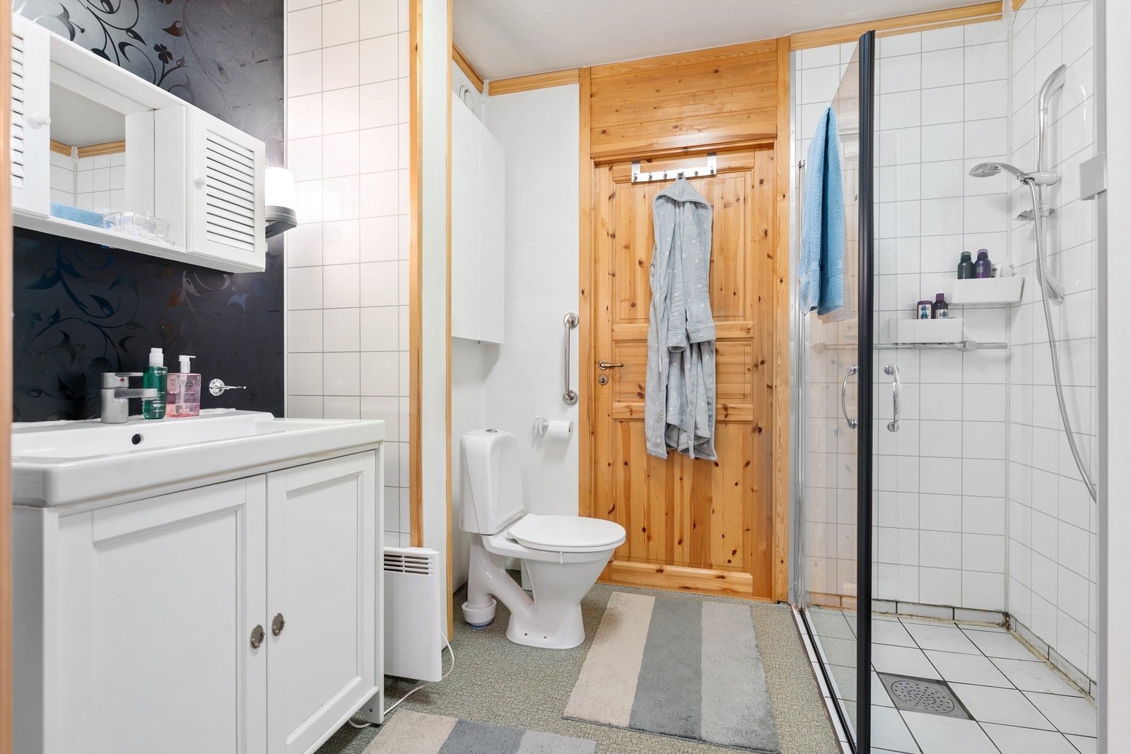 Romslig baderom på 5m². Galleribilde