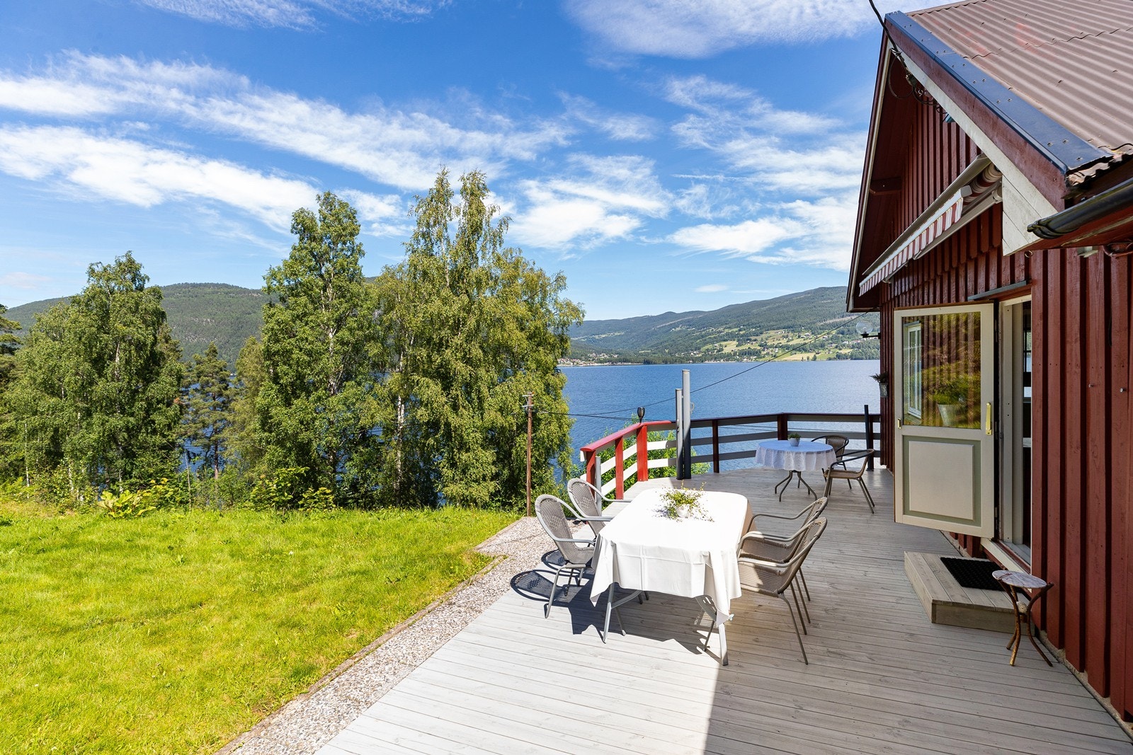 Usjenert og flott uteområde Galleribilde