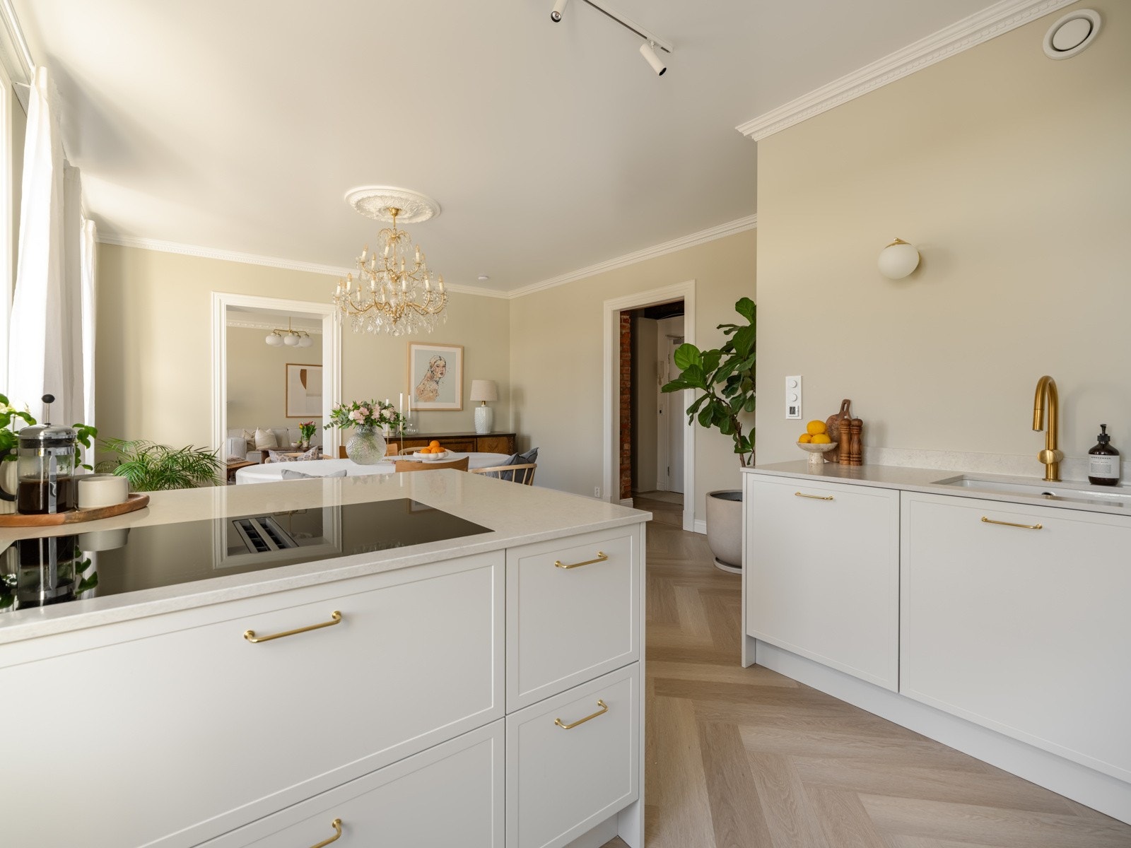 Nydelig benkeplate i Silestone. Galleribilde