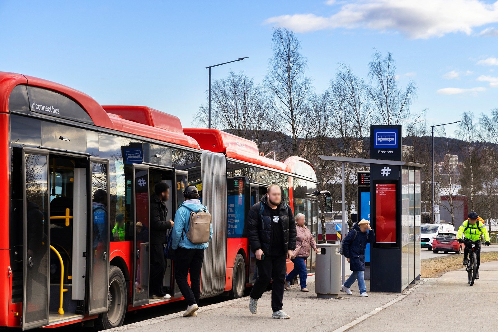 Busstasjon i nærheten Galleribilde