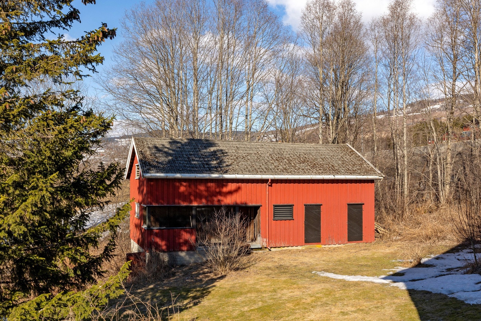 Uthus/hønsehus Galleribilde