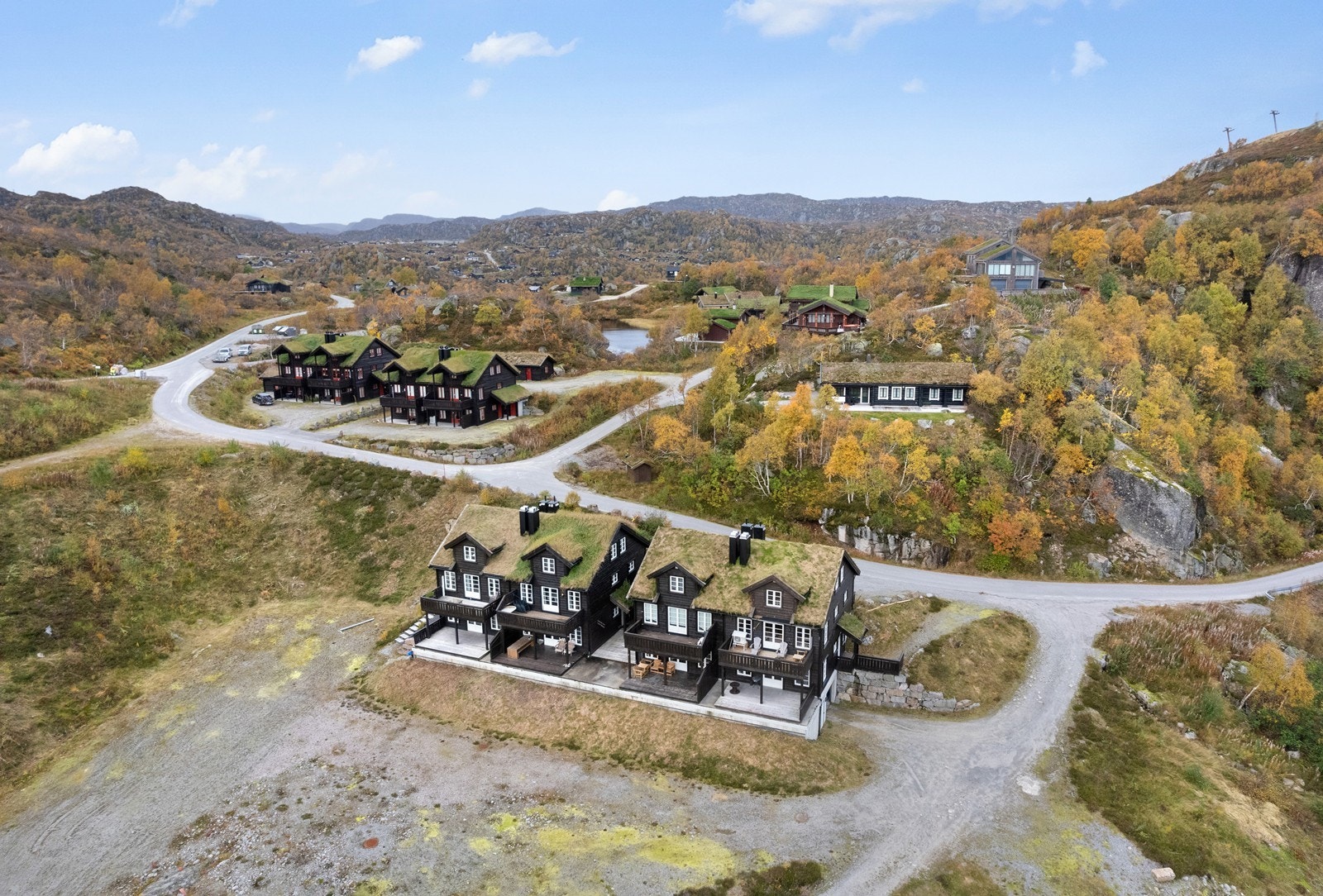 Her ligger du midt i smørøyet med alpinbakken like bak og langrennsløypene på andre siden av veien Galleribilde