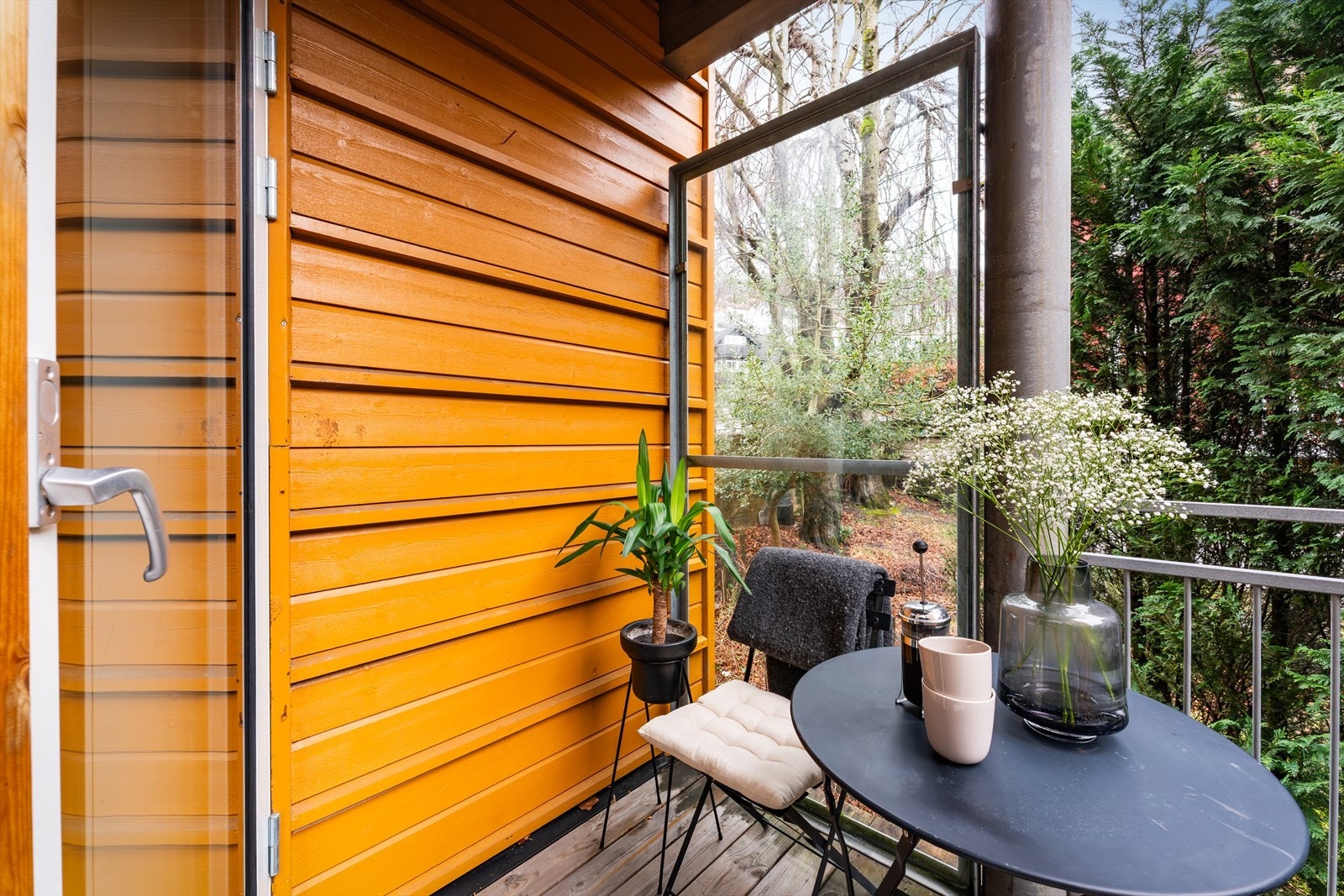 - Her kan man nyte fine sommerdager - Galleribilde