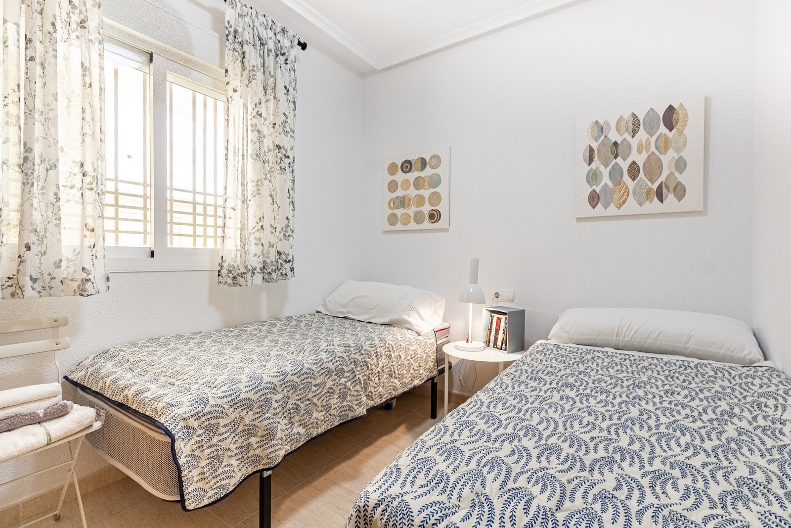 Spaniamegler1 har eget advokatkontor som sikrer kjøpsprosessen Galleribilde