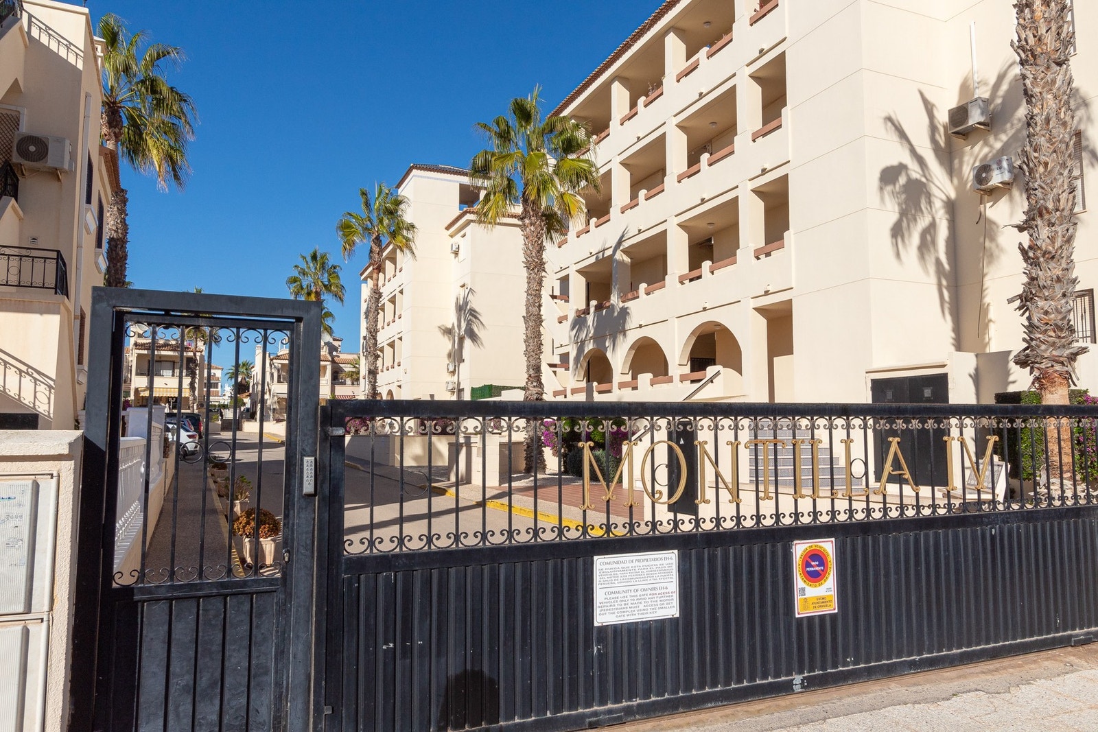 Spaniamegler1 har eget advokatkontor som sikrer kjøpsprosessen Galleribilde