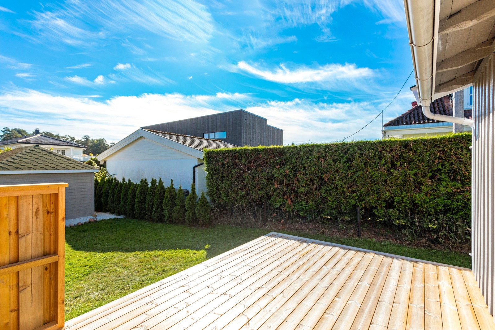 Nyere terrasse med sol hele dagen Galleribilde
