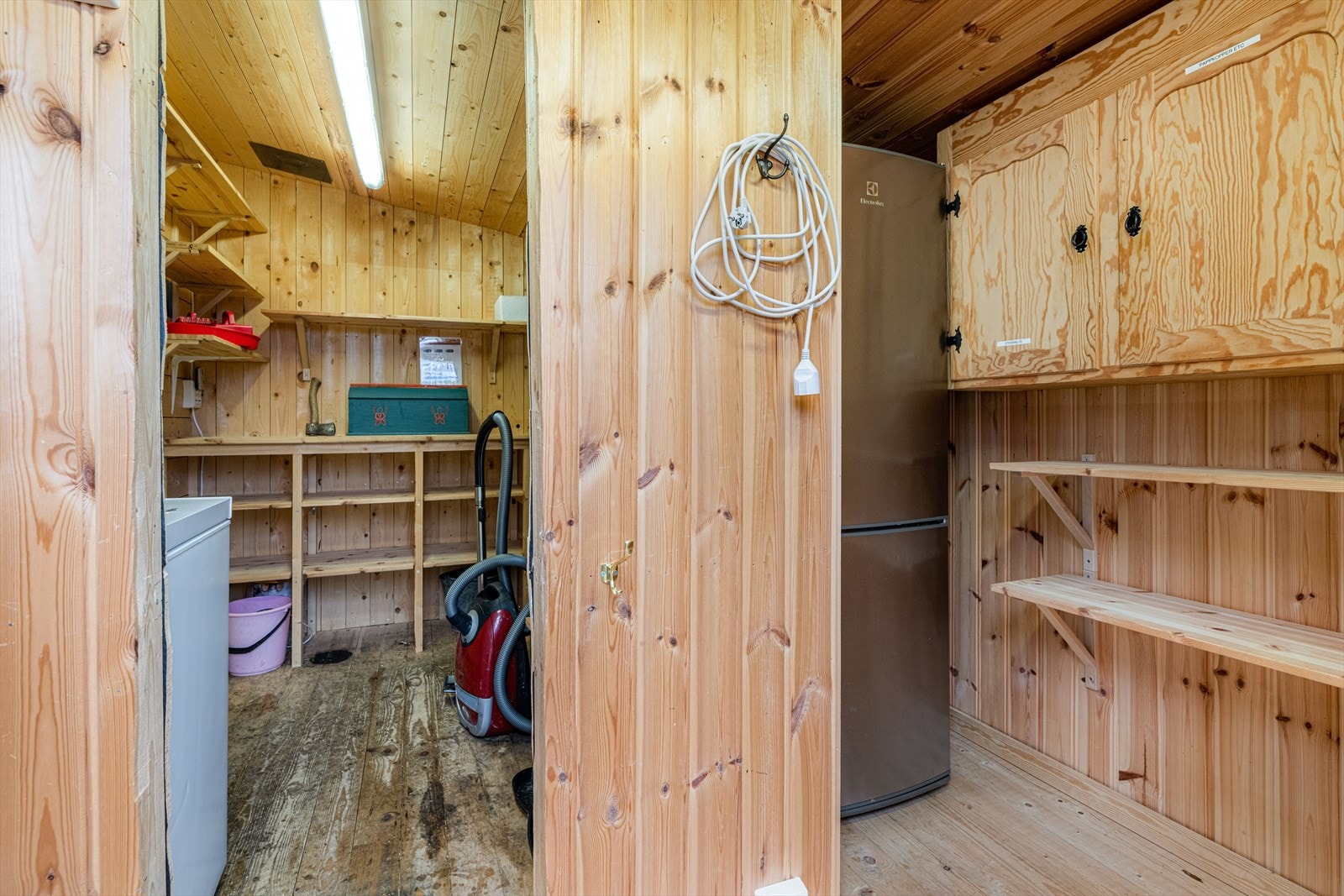 Bod med fin plass til oppbevaring. Galleribilde