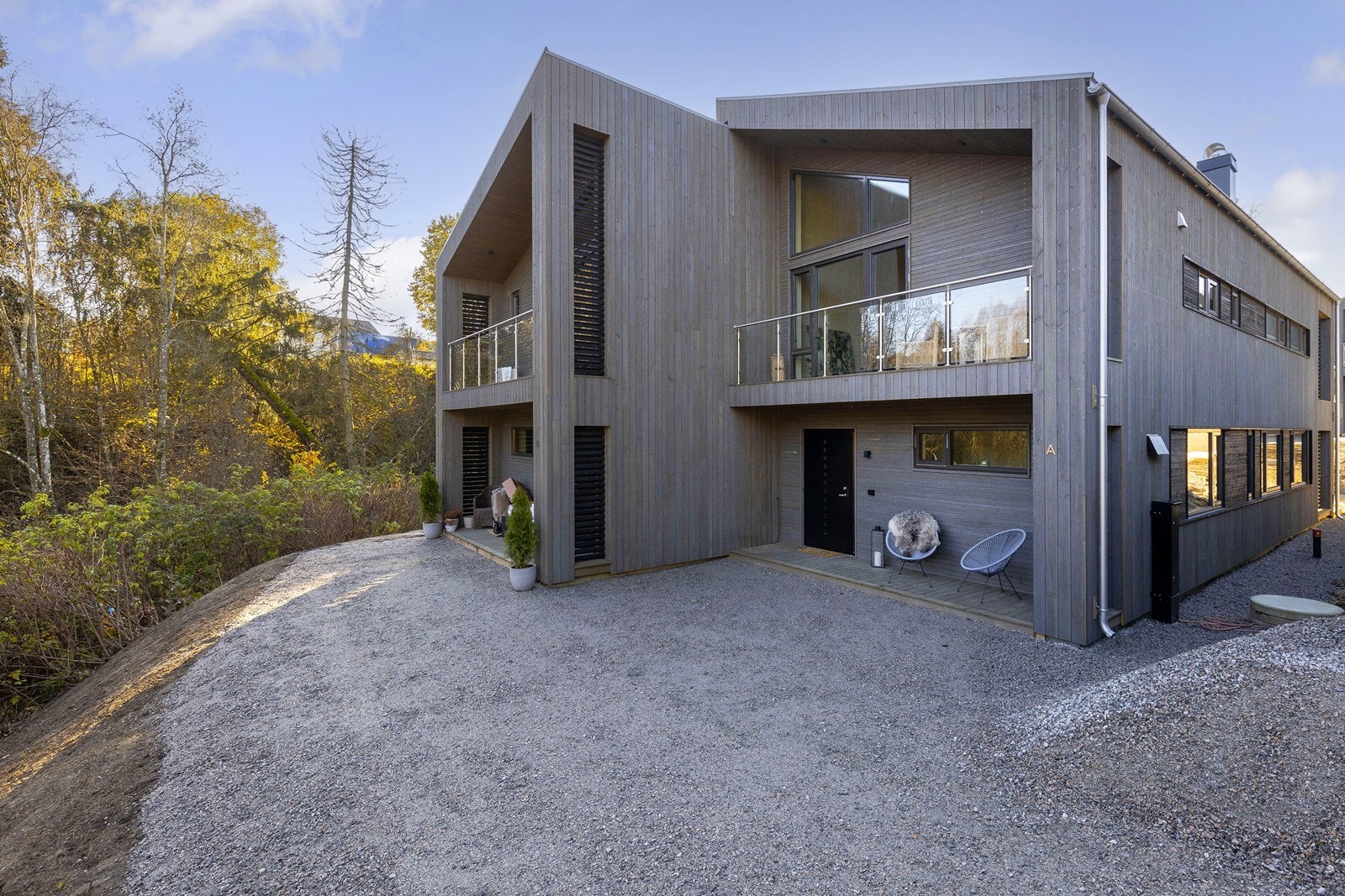 Mot øst er det balkong hvor morgensolen kan nytes Galleribilde