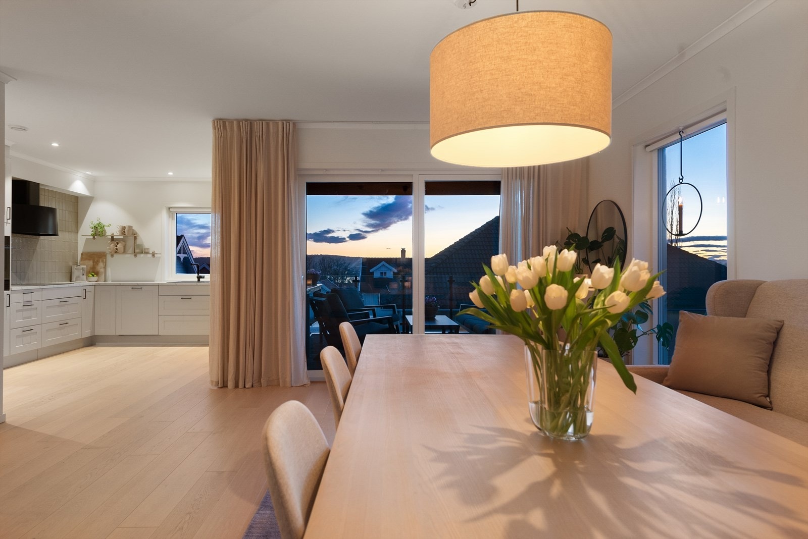 Her kan du nyte en bedre middag Galleribilde