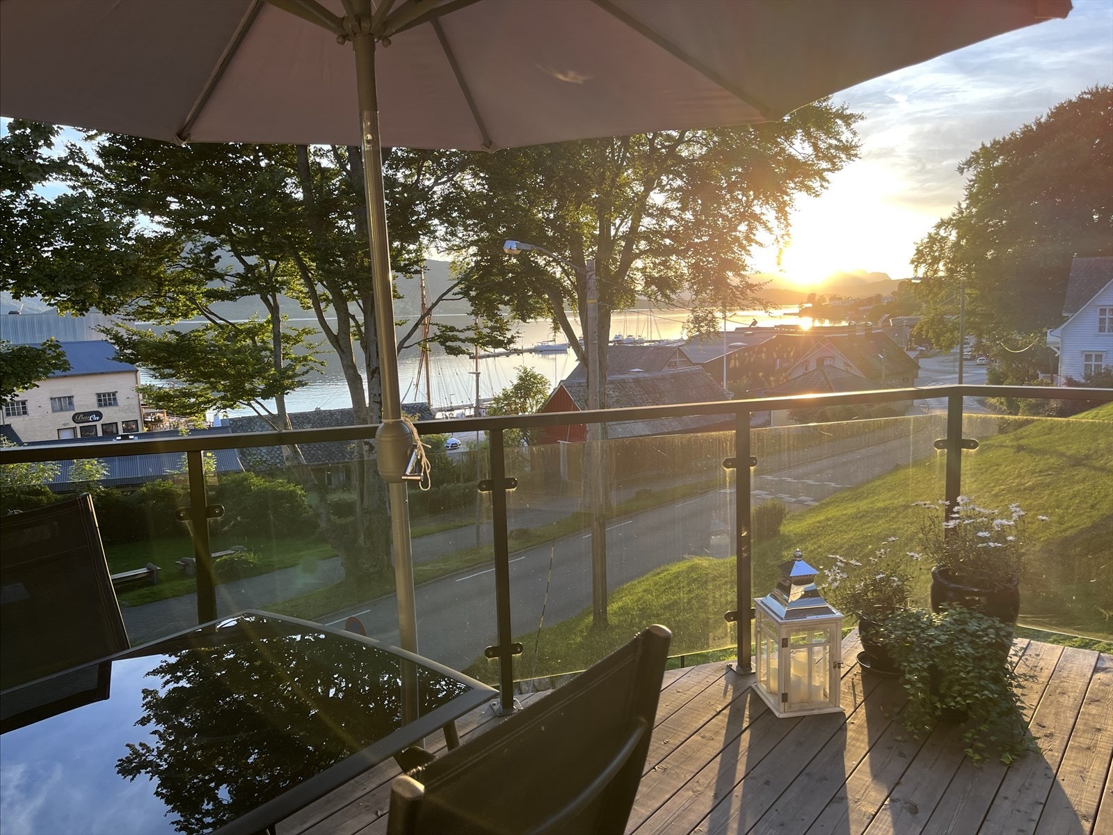 Her kan sene sommerkvelder nytes! Galleribilde