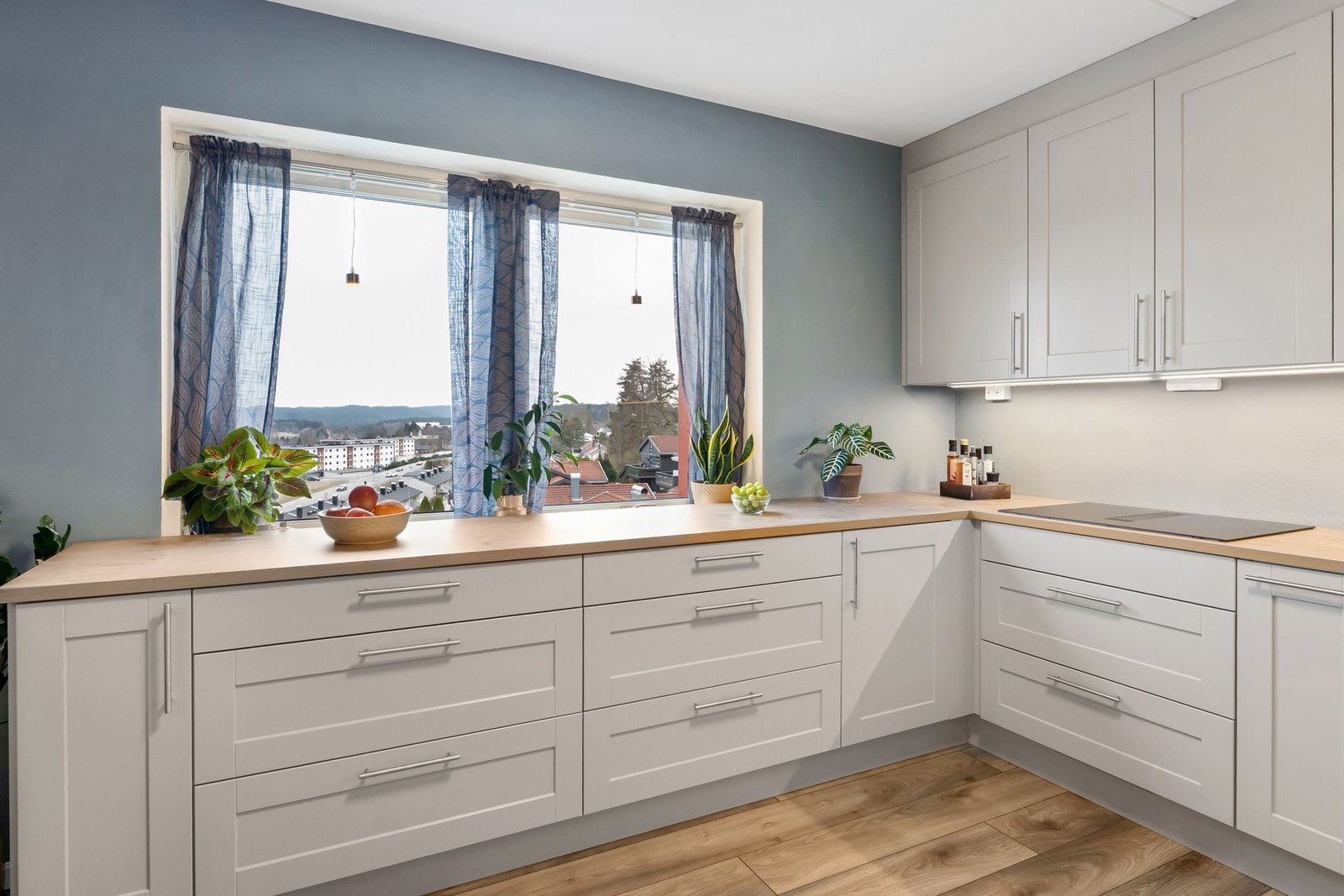 Ny tiltalende innredning på kjøkken fra Huseby kjøkken. Galleribilde