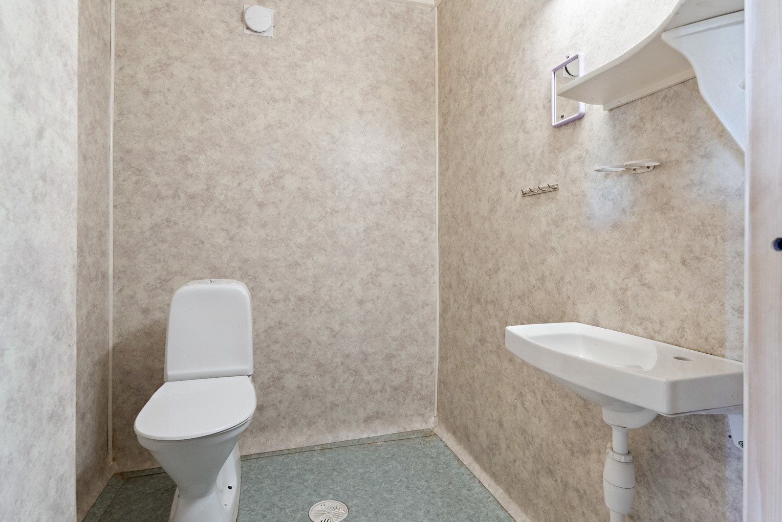 Vaskerom Galleribilde