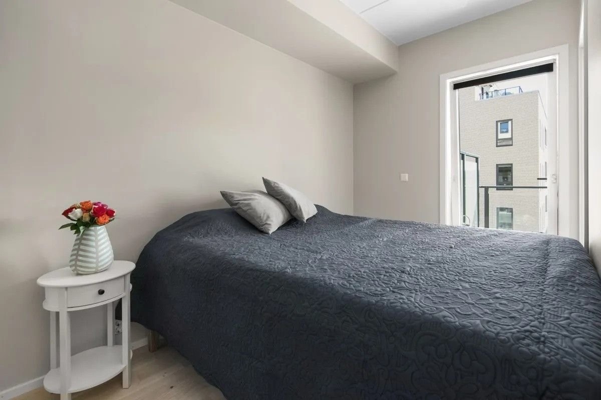 God plass til dobbeltseng, og eventuelt en pult. Galleribilde