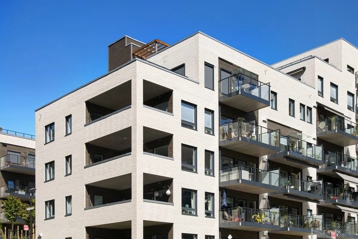 Leiligheten ligger i 2. etasje, og både heis og trapper kan benyttes. Galleribilde