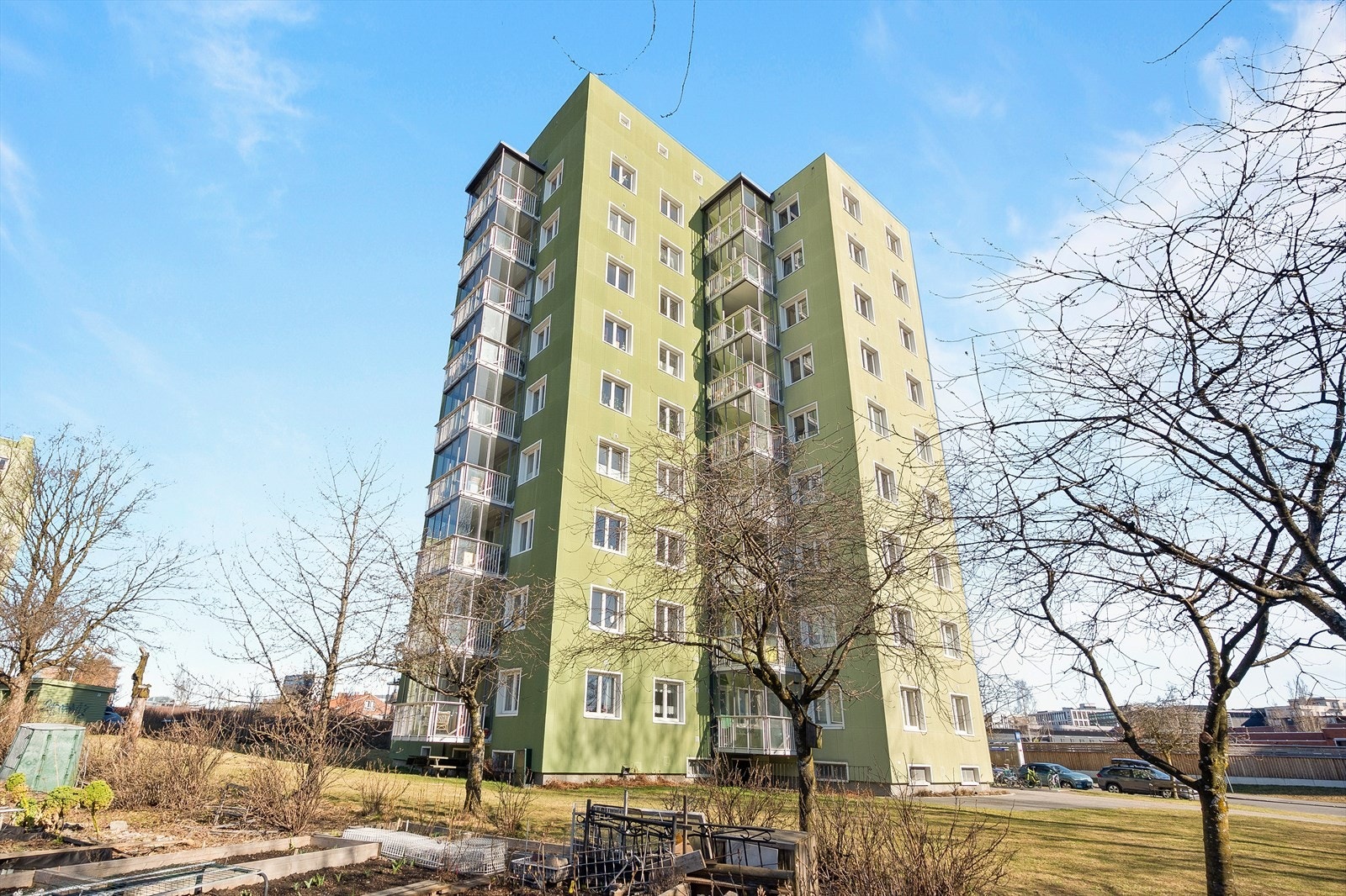 Her bor du i frodige og idylliske omgivelser på ettertraktede Etterstad. Galleribilde