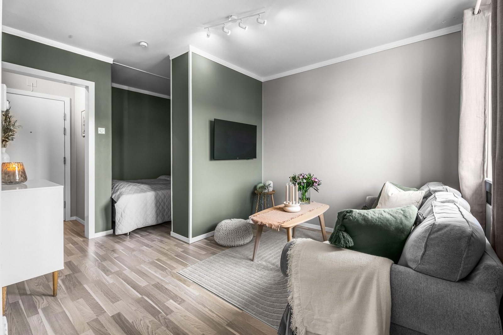 Alle veggene ble malt opp i delikate farger i 2021. Galleribilde