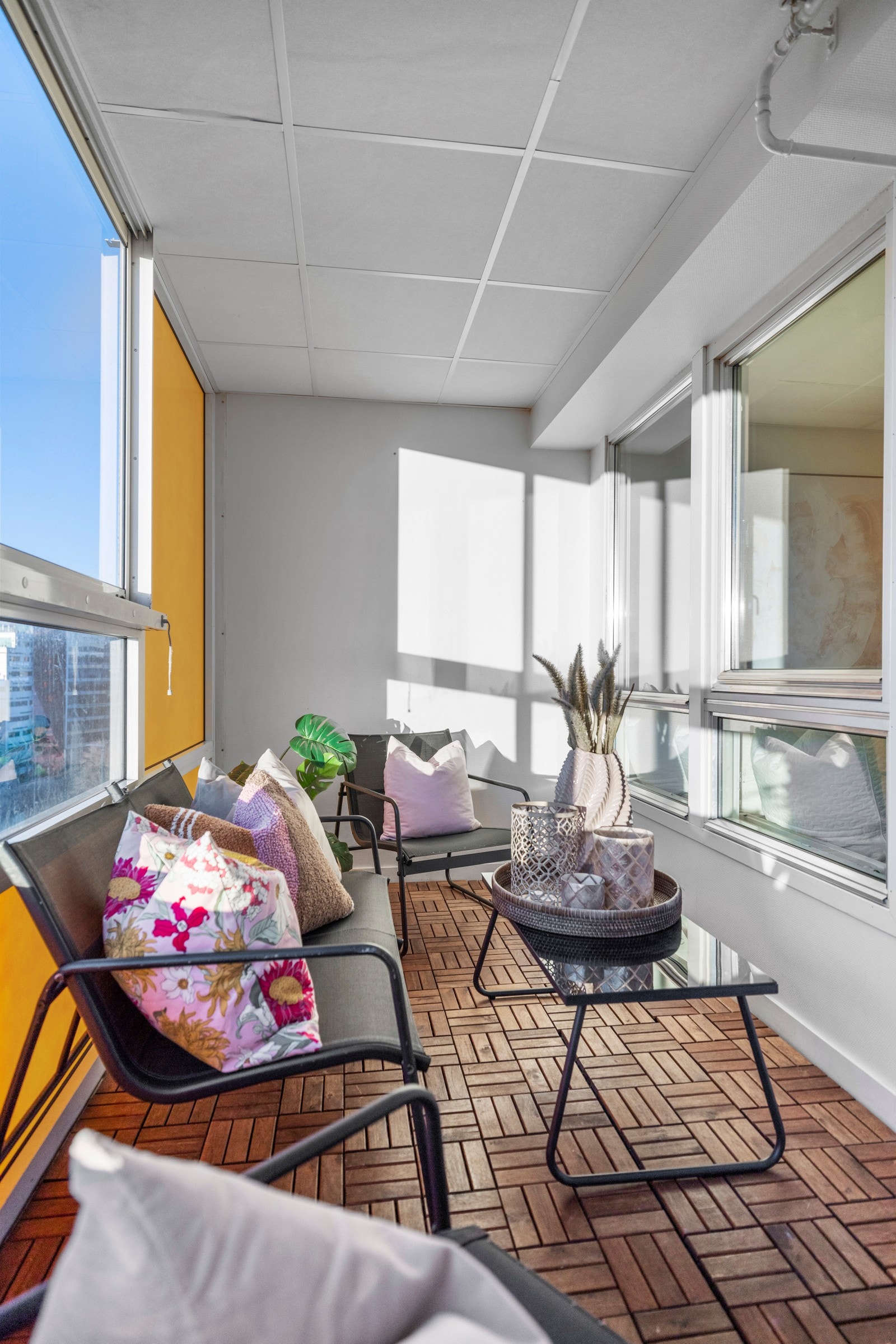 Her er det god plass til hyggelige utemøbler. Galleribilde