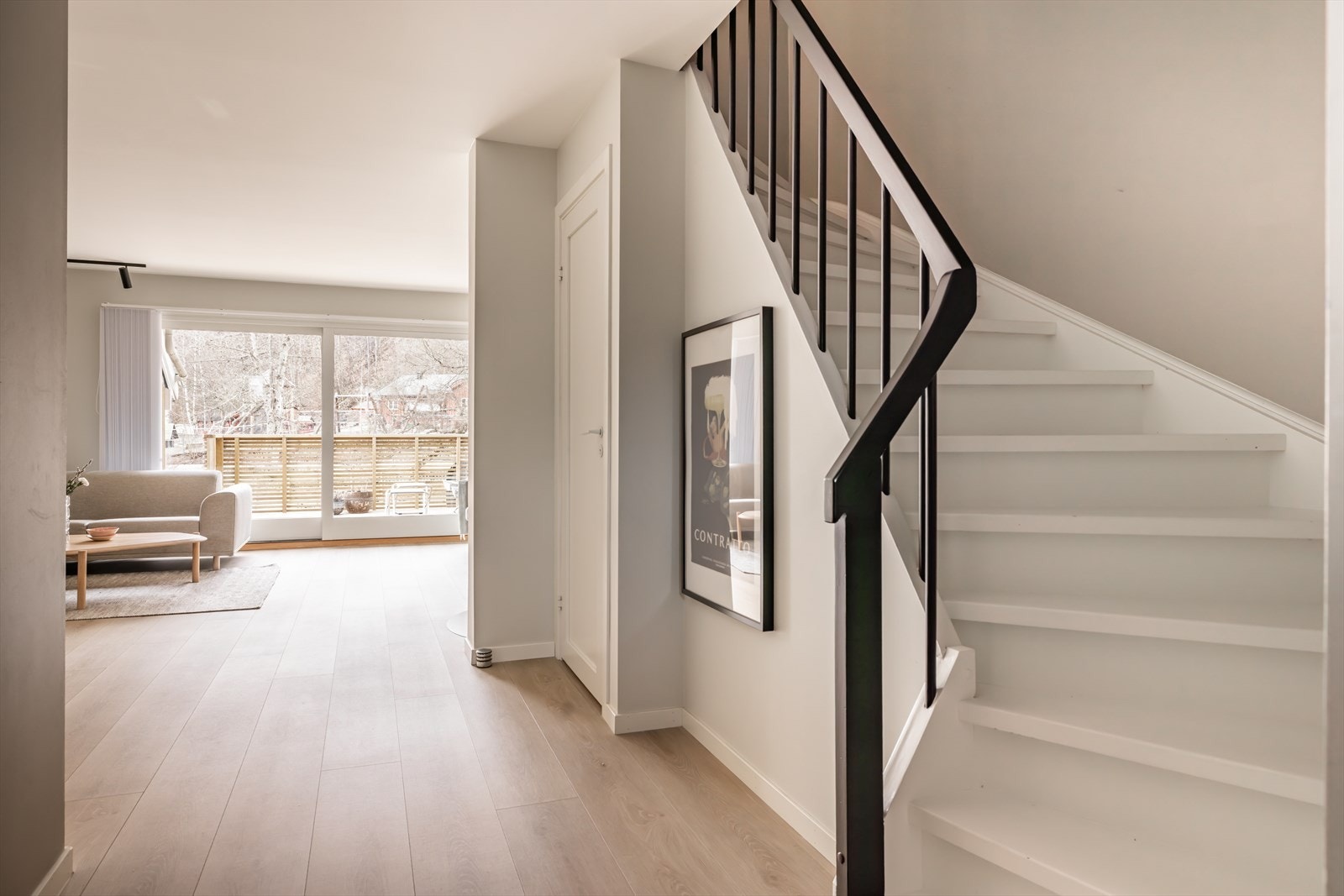 Opp i boligens 2. etasje finner vi de tre soverommene samlet på ett plan. Galleribilde