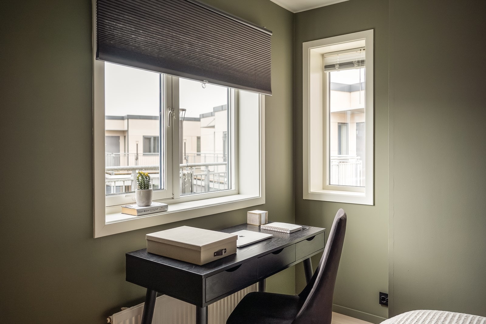 Også her nyter du lysinnslipp fra flere himmelretninger som skaper en luftig atmosfære. Galleribilde