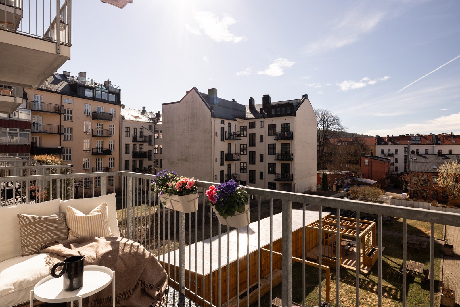 Velkommen til Sverres gate 9, presentert av Ingrid Svenneby-Opsahl v/EIE Valkyrien. Galleribilde