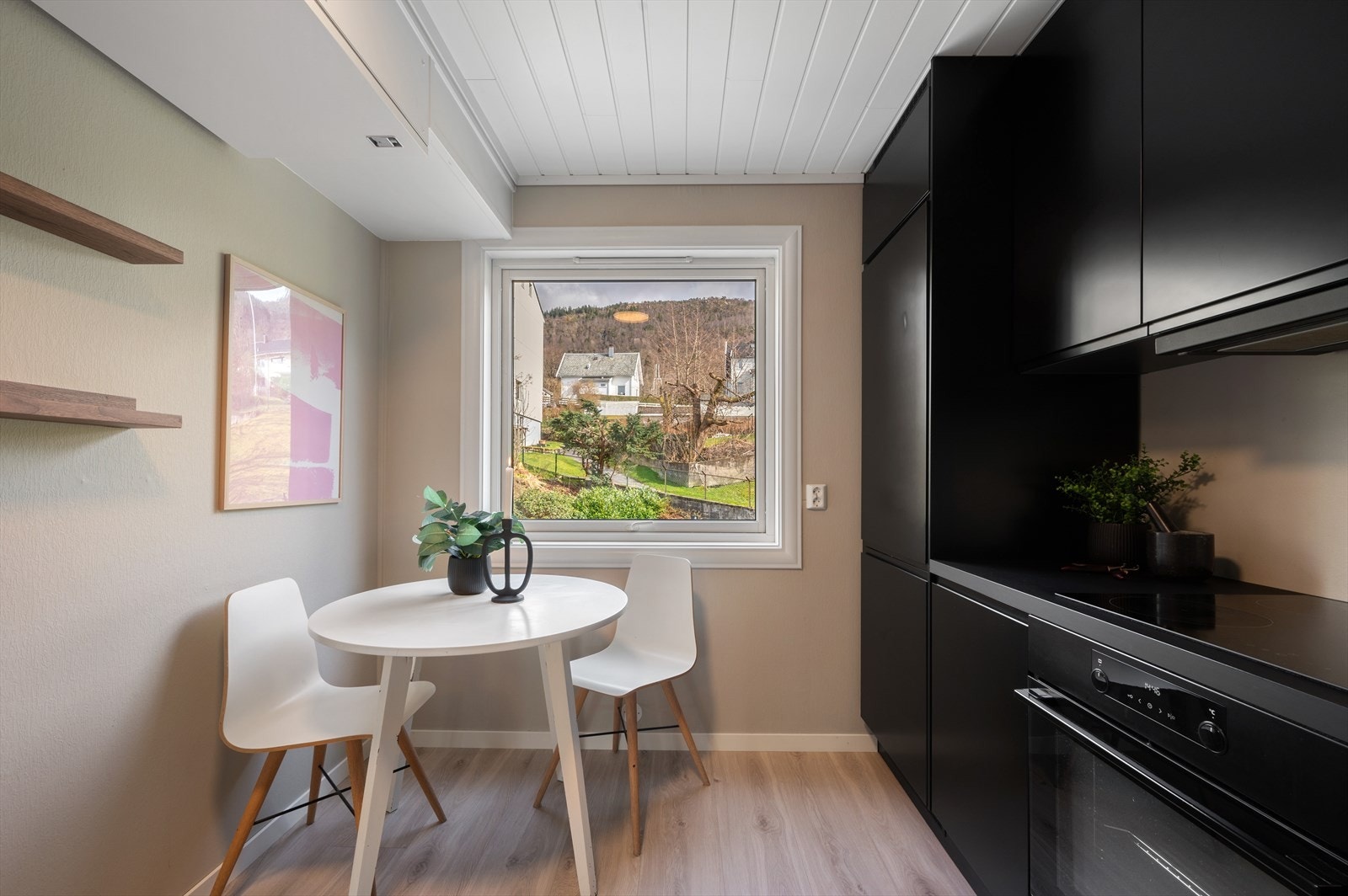 - Kjøkkenet måler 7,8 m² - Galleribilde