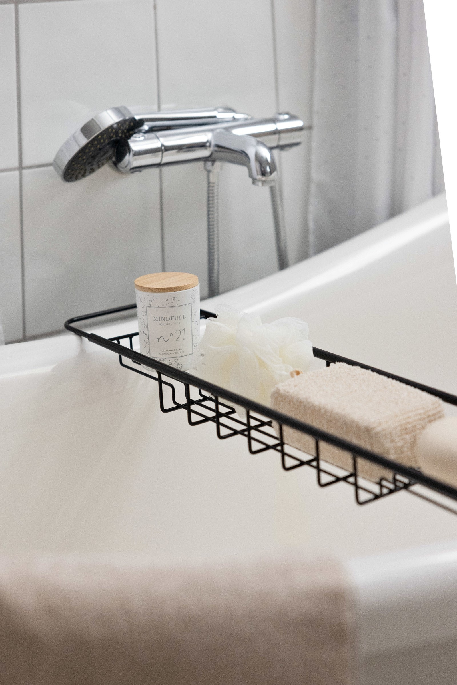 Badekar, detalj. Galleribilde