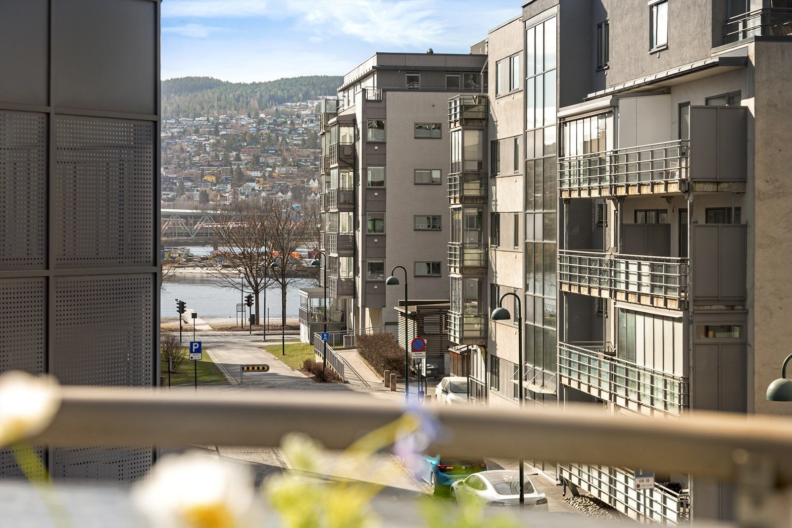 Hyggelig utsikt fra balkongen Galleribilde