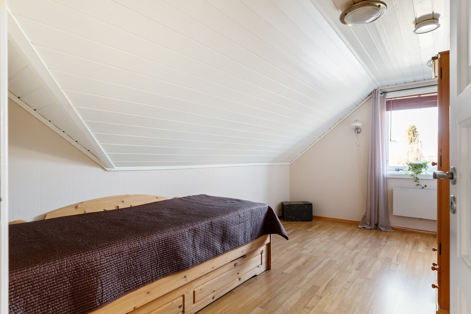 Soverom 2. etg.: 8,7 kvm Galleribilde