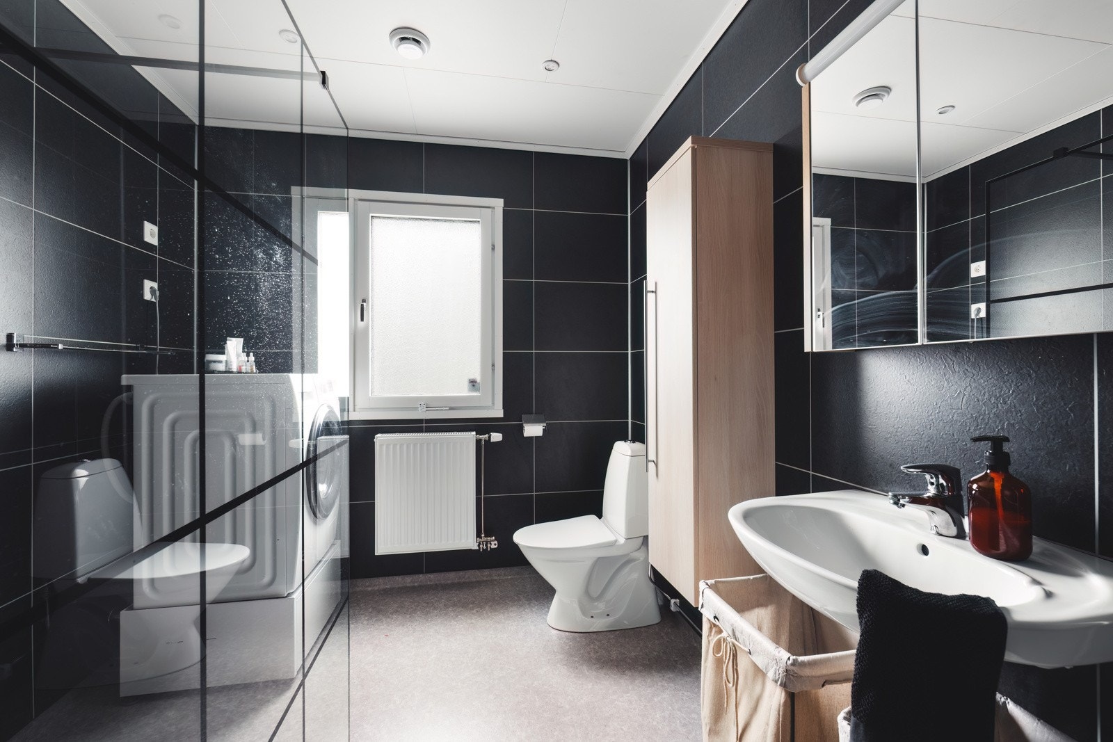 Flott bad i 1.etg Galleribilde