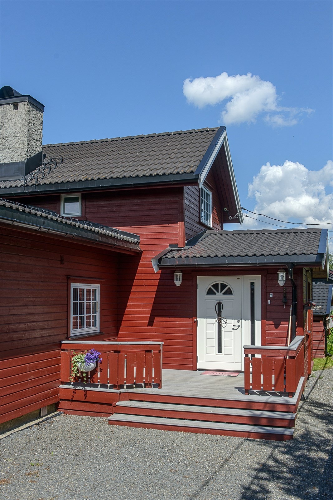 Hovedinngang til boligen. Galleribilde