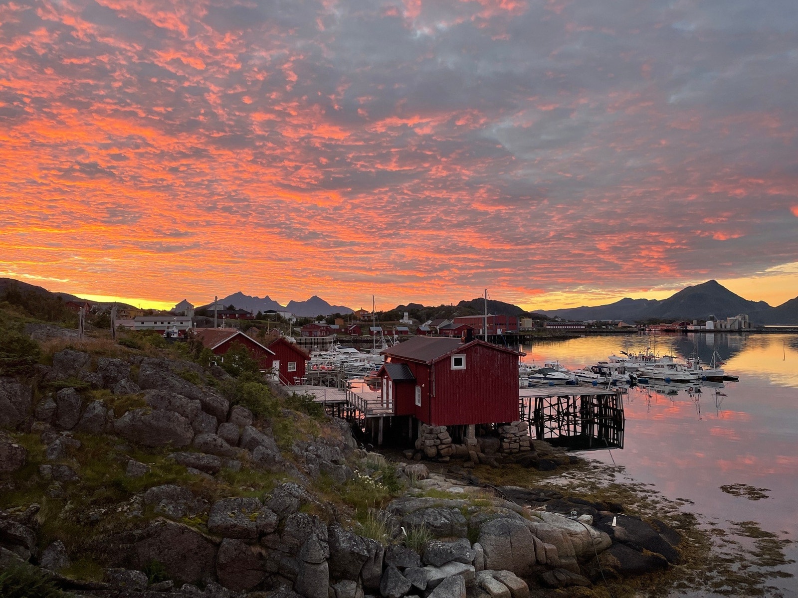 Selgers private bilder - Viser boligens omgivelser gjennom flere sesonger! Galleribilde