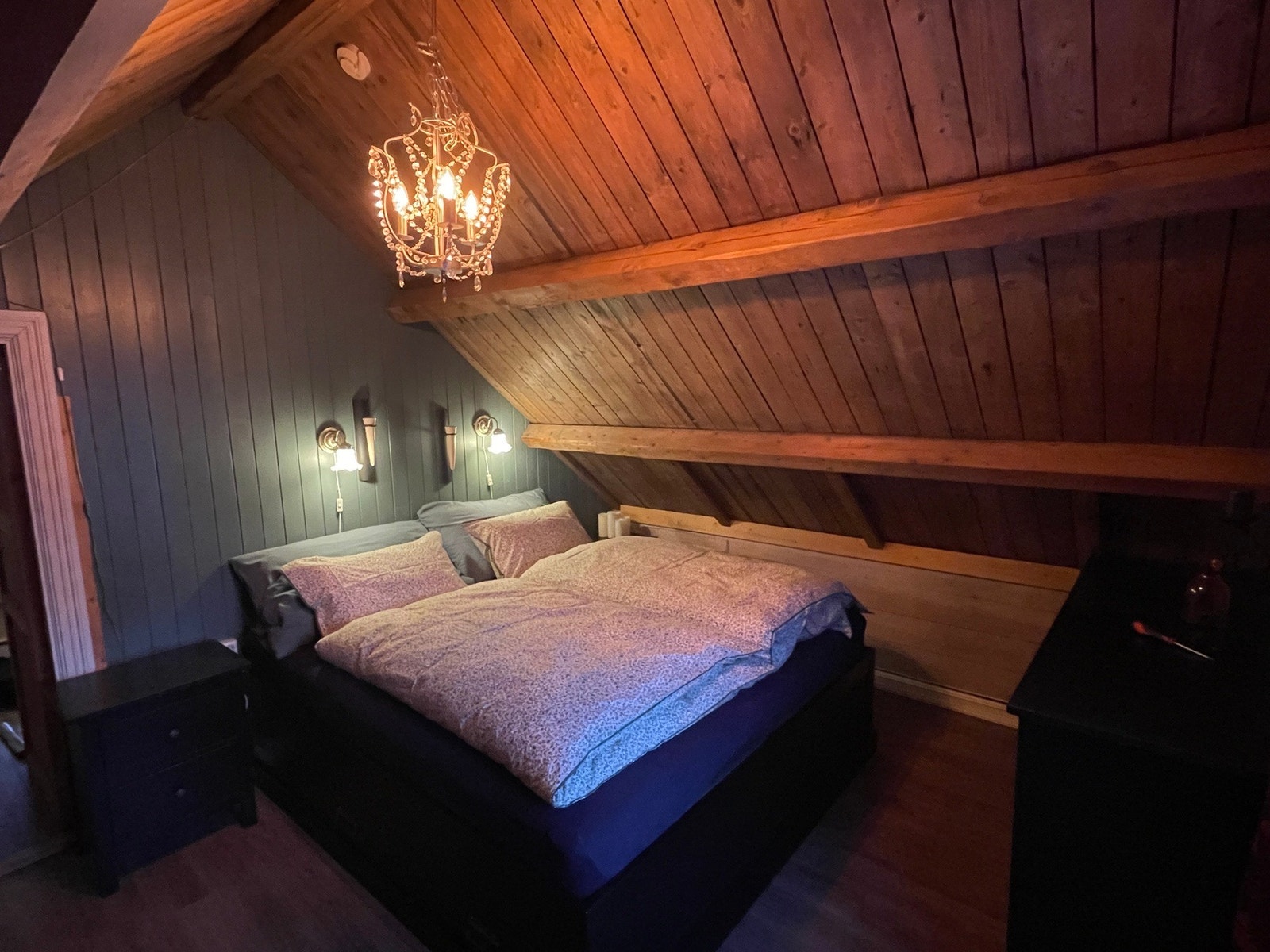 Hovedsoverommet er av god størrelse med god plass til møblering. Galleribilde